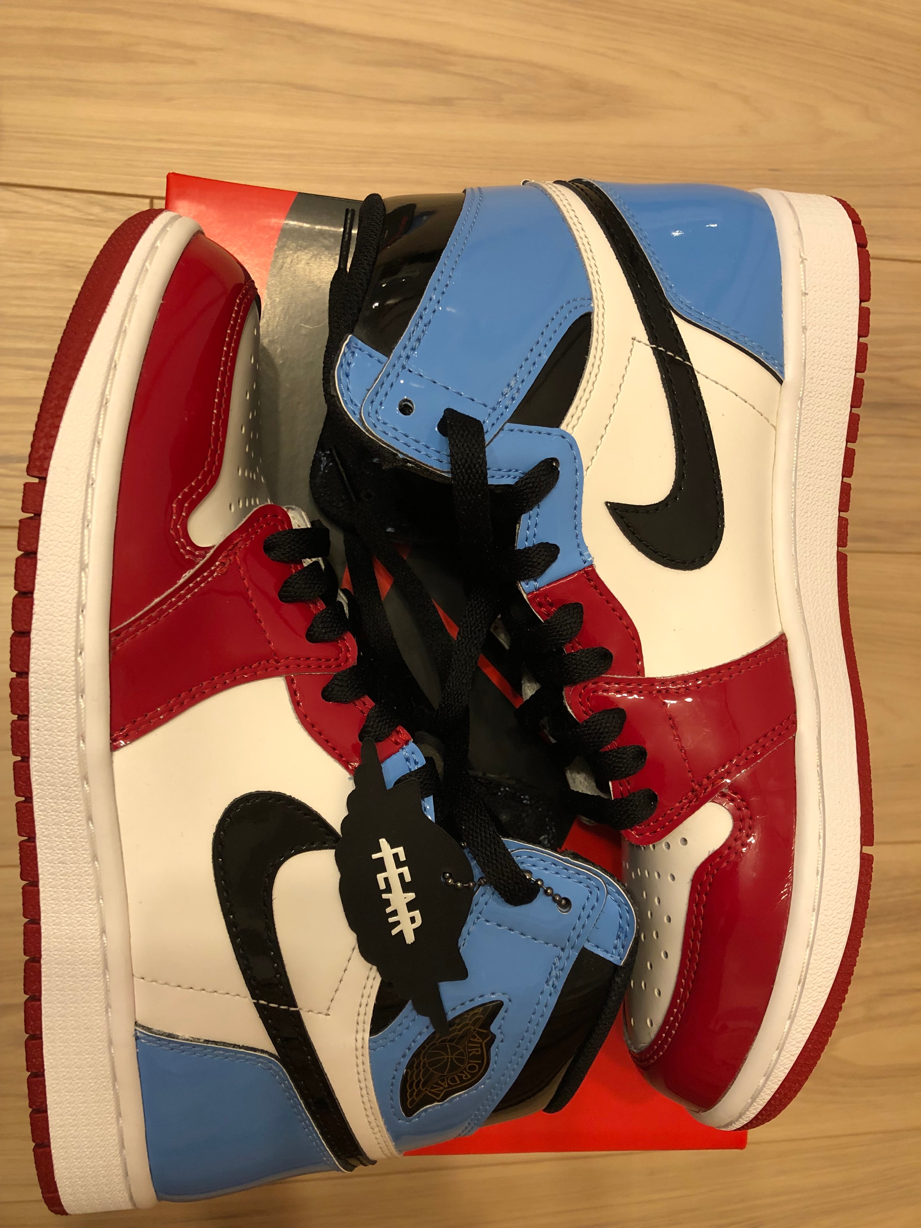 Nike Air Jordan 1 High OG "Fearless"
