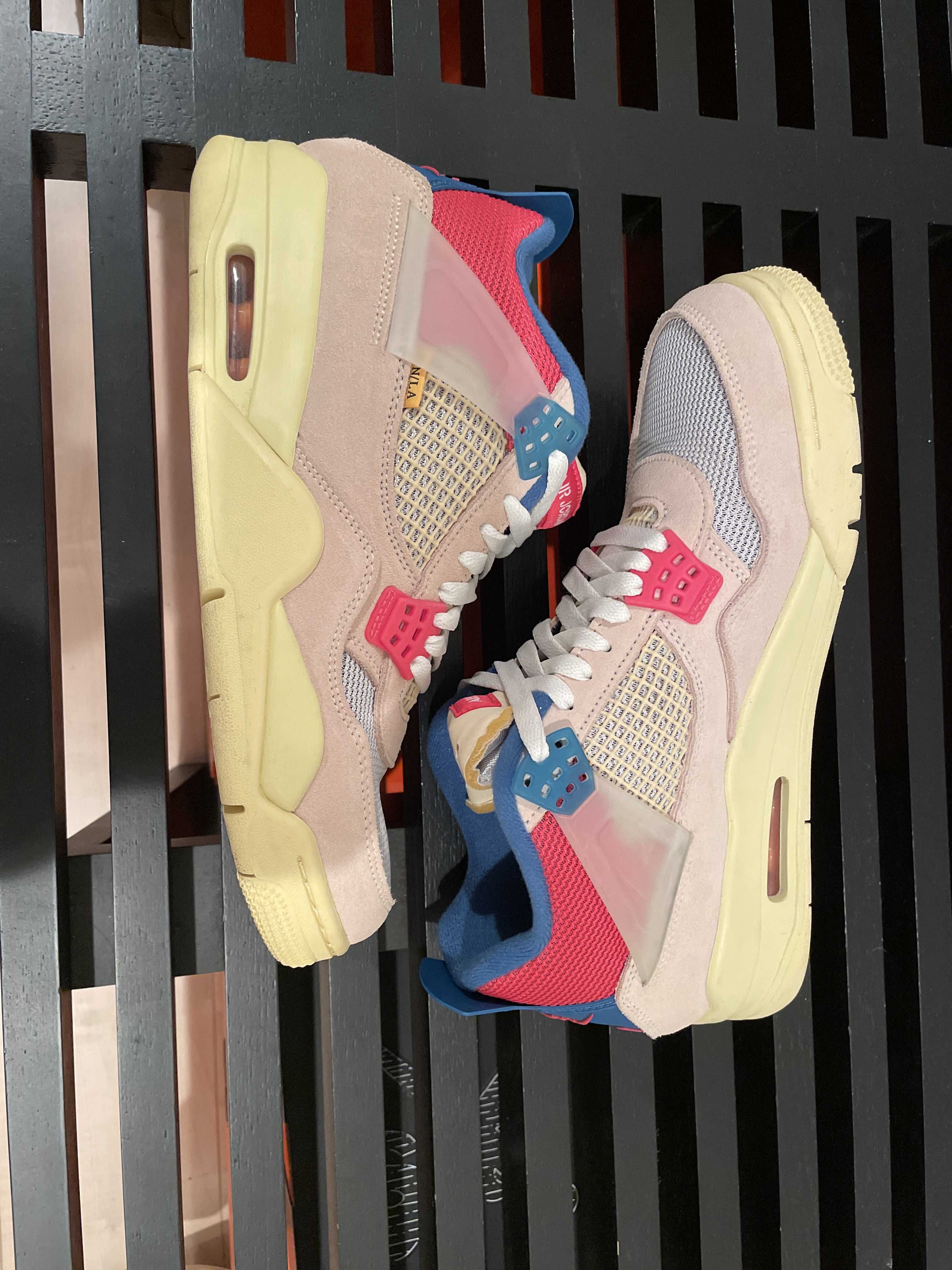 UNION × Nike Air Jordan 4 SP "Guava Ice/Light Fusion Red"