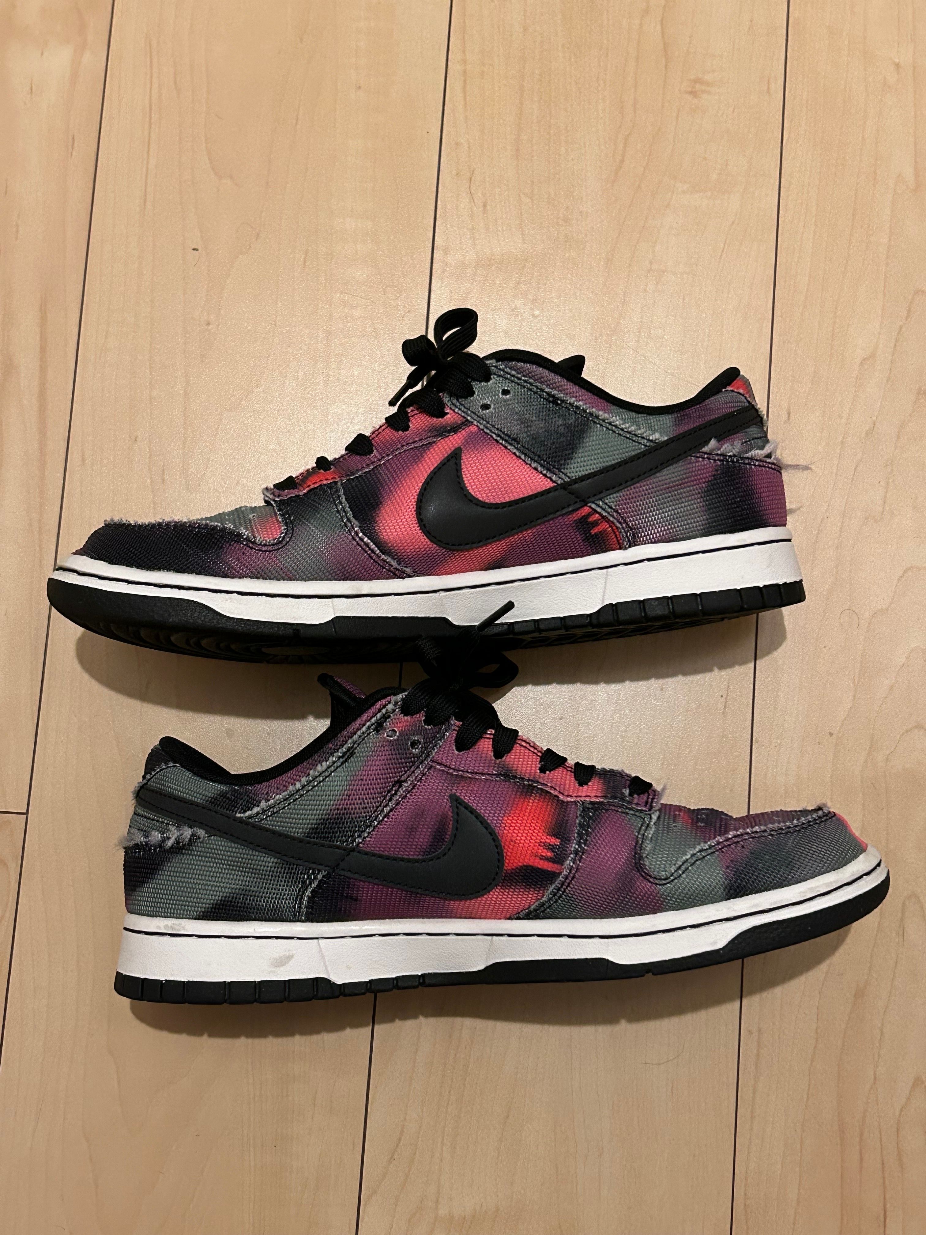 Nike Dunk Low Graffiti "Pink/Black" 