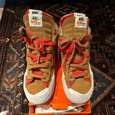 SACAI × NIKE BLAZER LOW "BRITISH TAN"