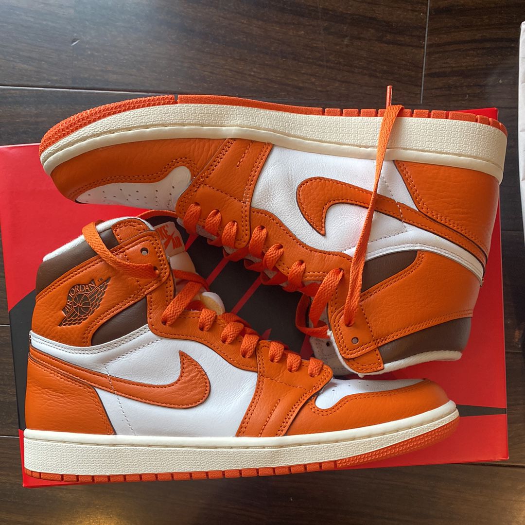 Nike Women's Air Jordan 1 High OG "Starfish"