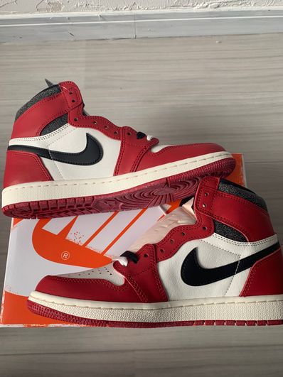 Nike Air Jordan 1 High OG "Lost & Found/Chicago"