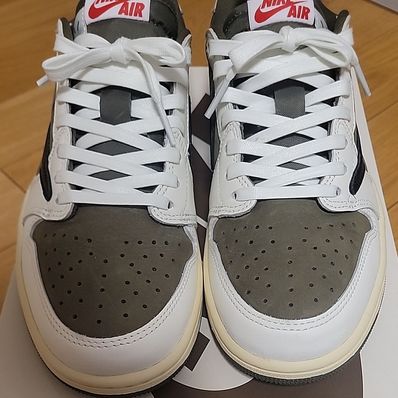 Travis Scott × Nike Air Jordan 1 Low OG SP "Reverse Olive"