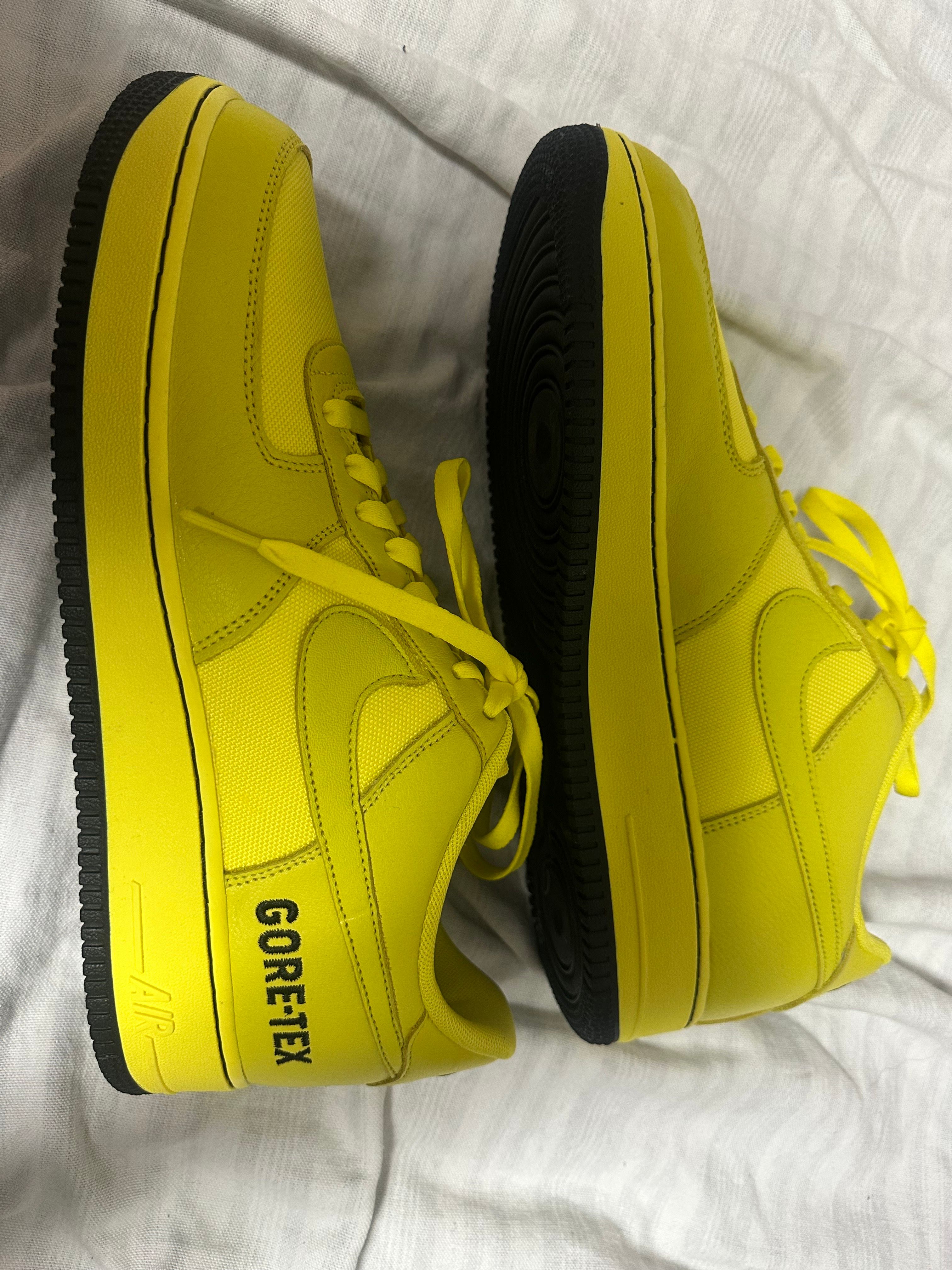 Nike Air Force 1 Low Gore-Tex "Dynamic Yellow"