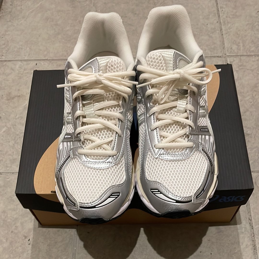 KITH Ronnie Fieg × Asics Gel-Kayano 12.1 "Cream/Pure Aqua"