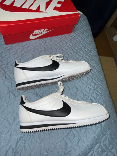 Nike Women's Classic Cortez "White/Black"