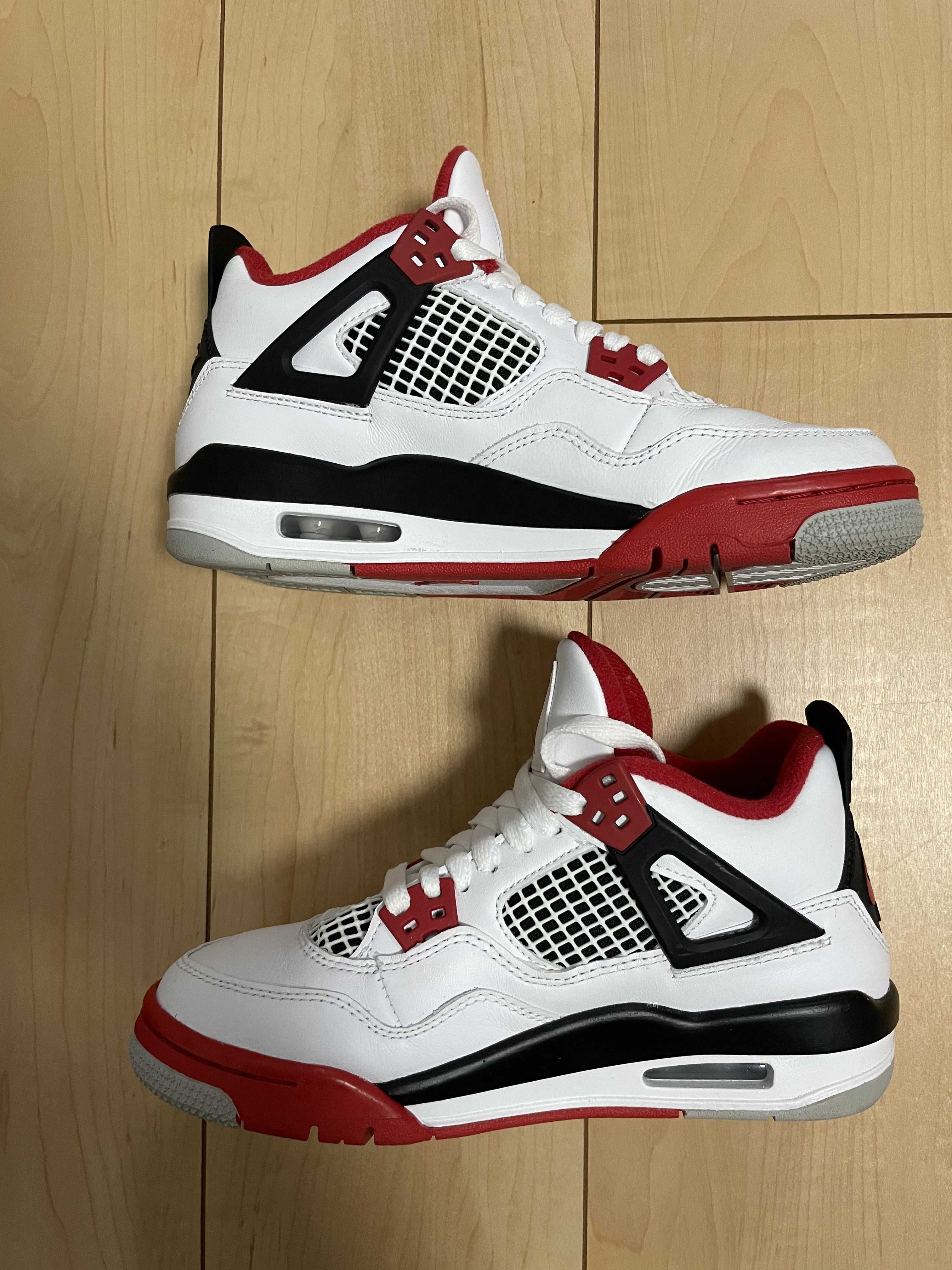 Nike GS Air Jordan 4 OG "Fire Red"