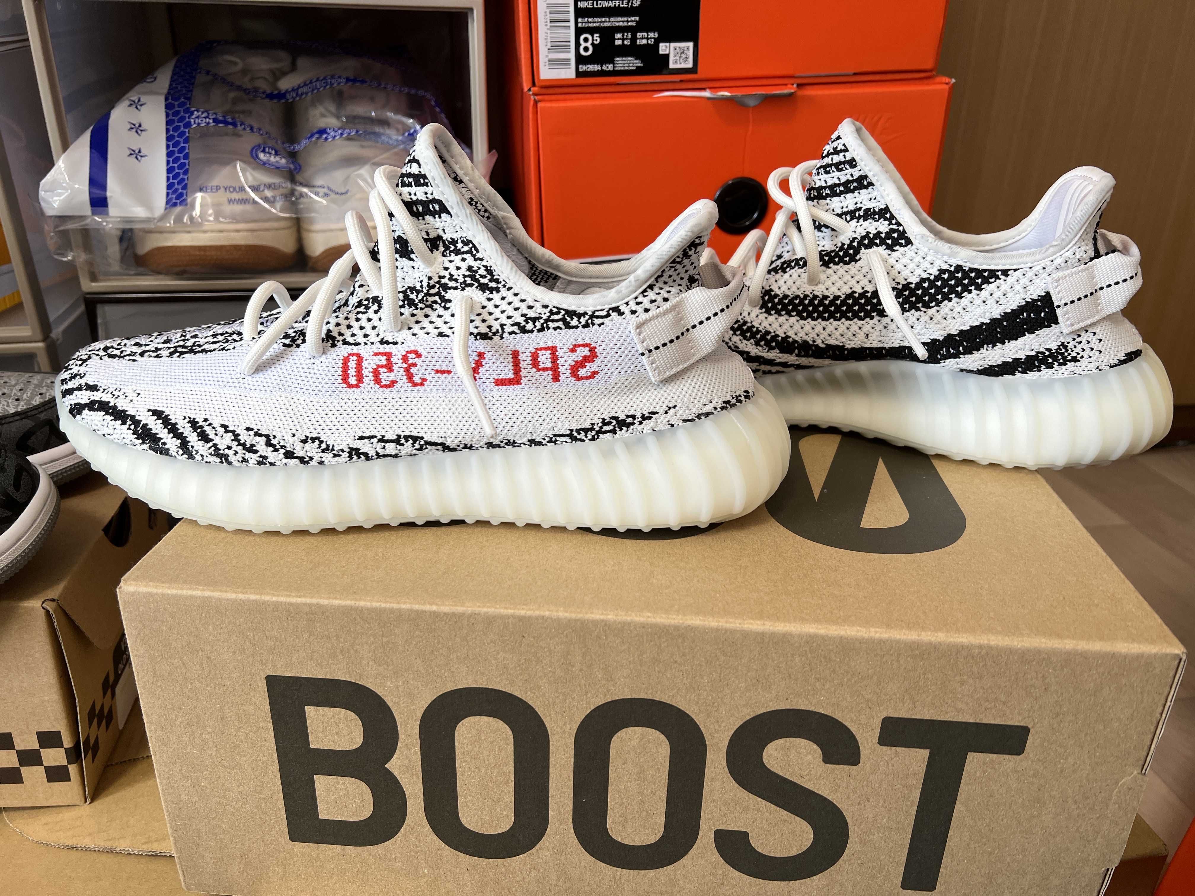 adidas YEEZY Boost 350 V2 "Zebra"
