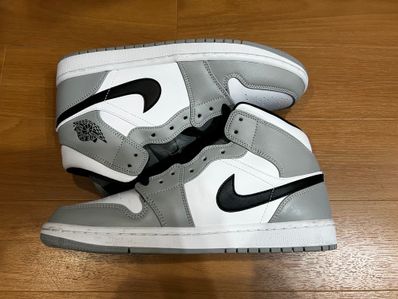 Nike Air Jordan 1 Mid "Light Smoke Grey/White/Black"