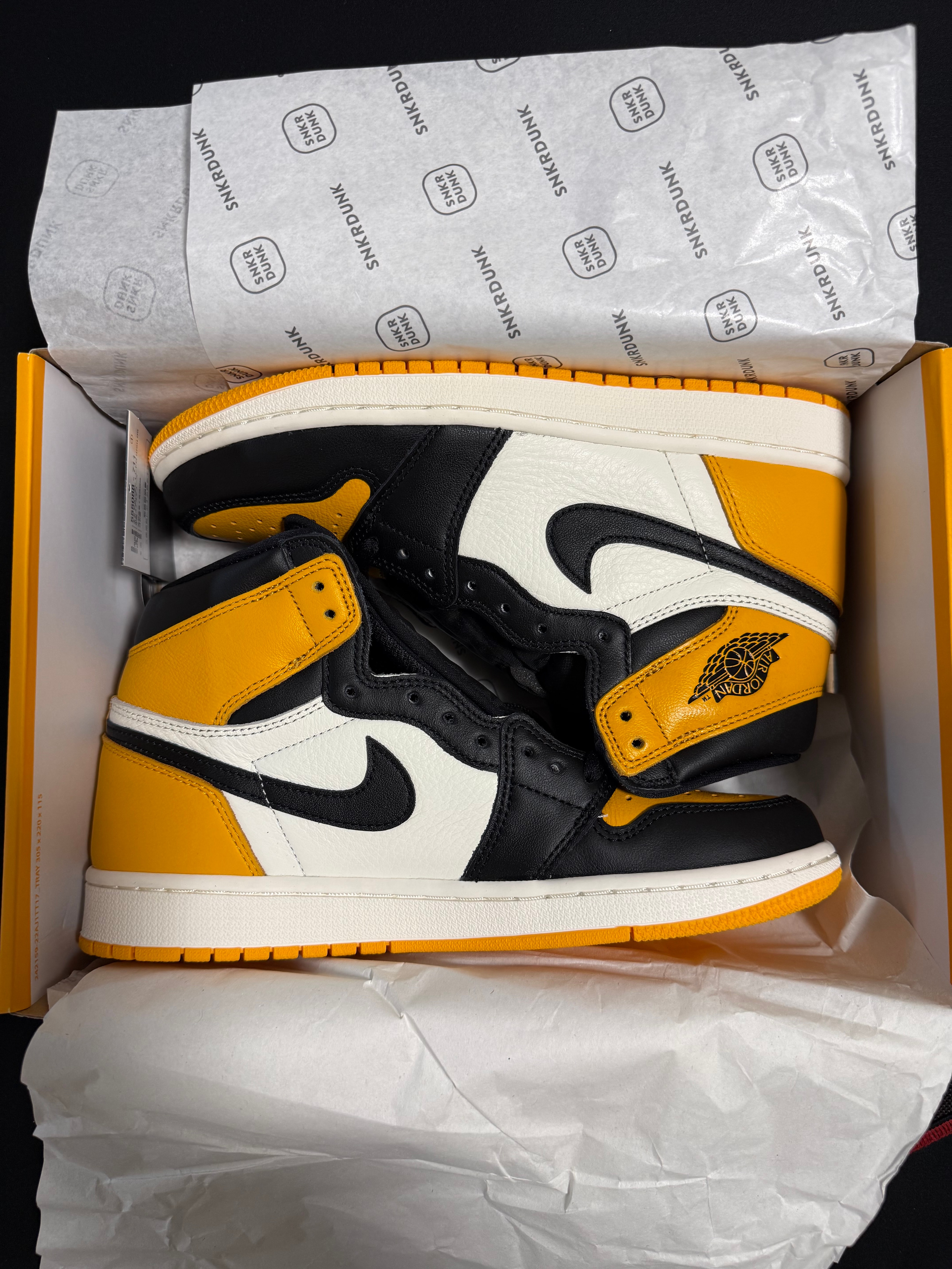 Nike Air Jordan 1 Retro High OG "Taxi"