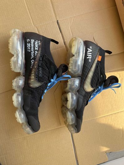 Off-White × Nike Air Vapormax "Black/Total Orange/Clear"