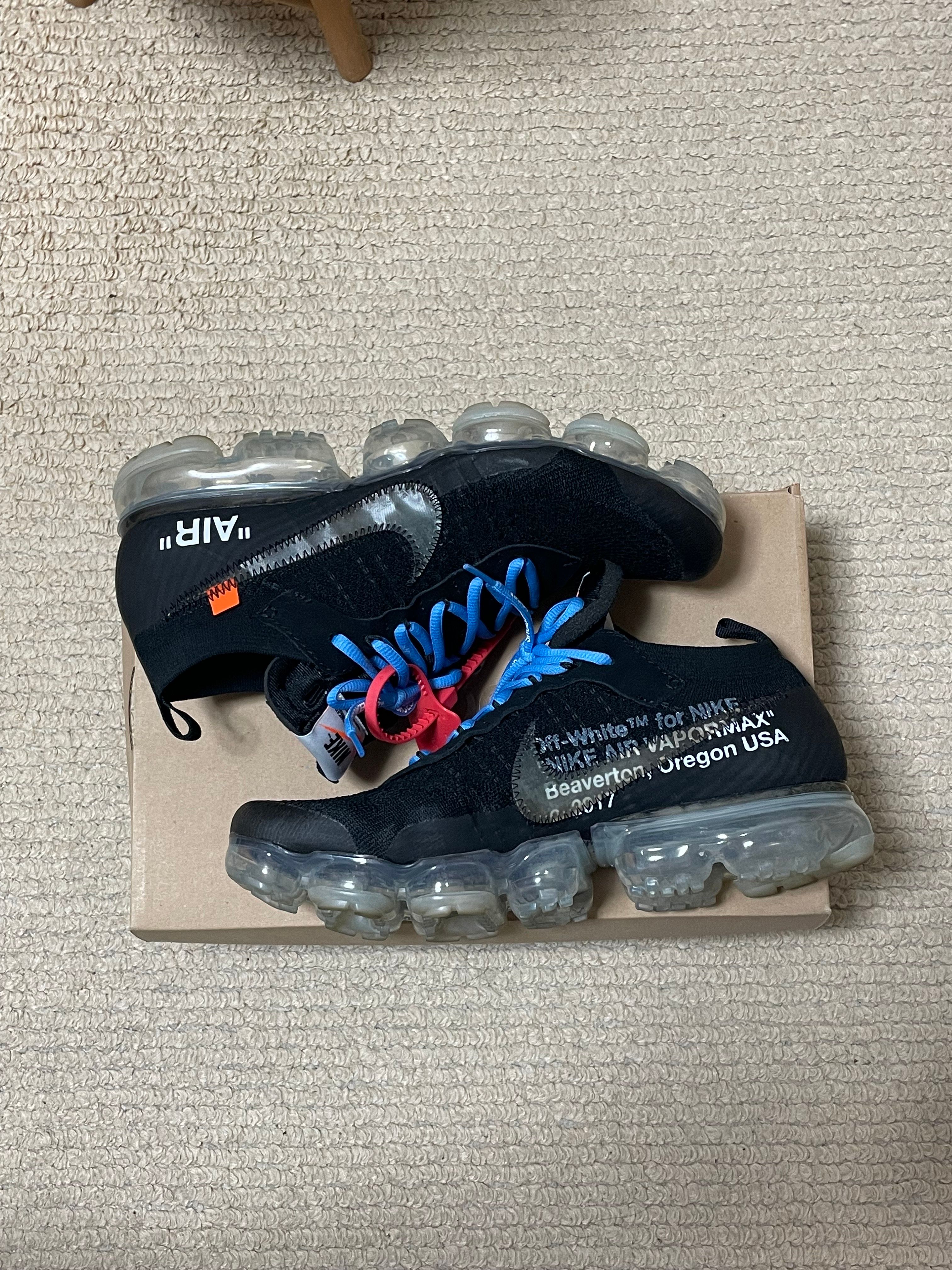 Off-White × Nike Air Vapormax "Black/Total Orange/Clear"