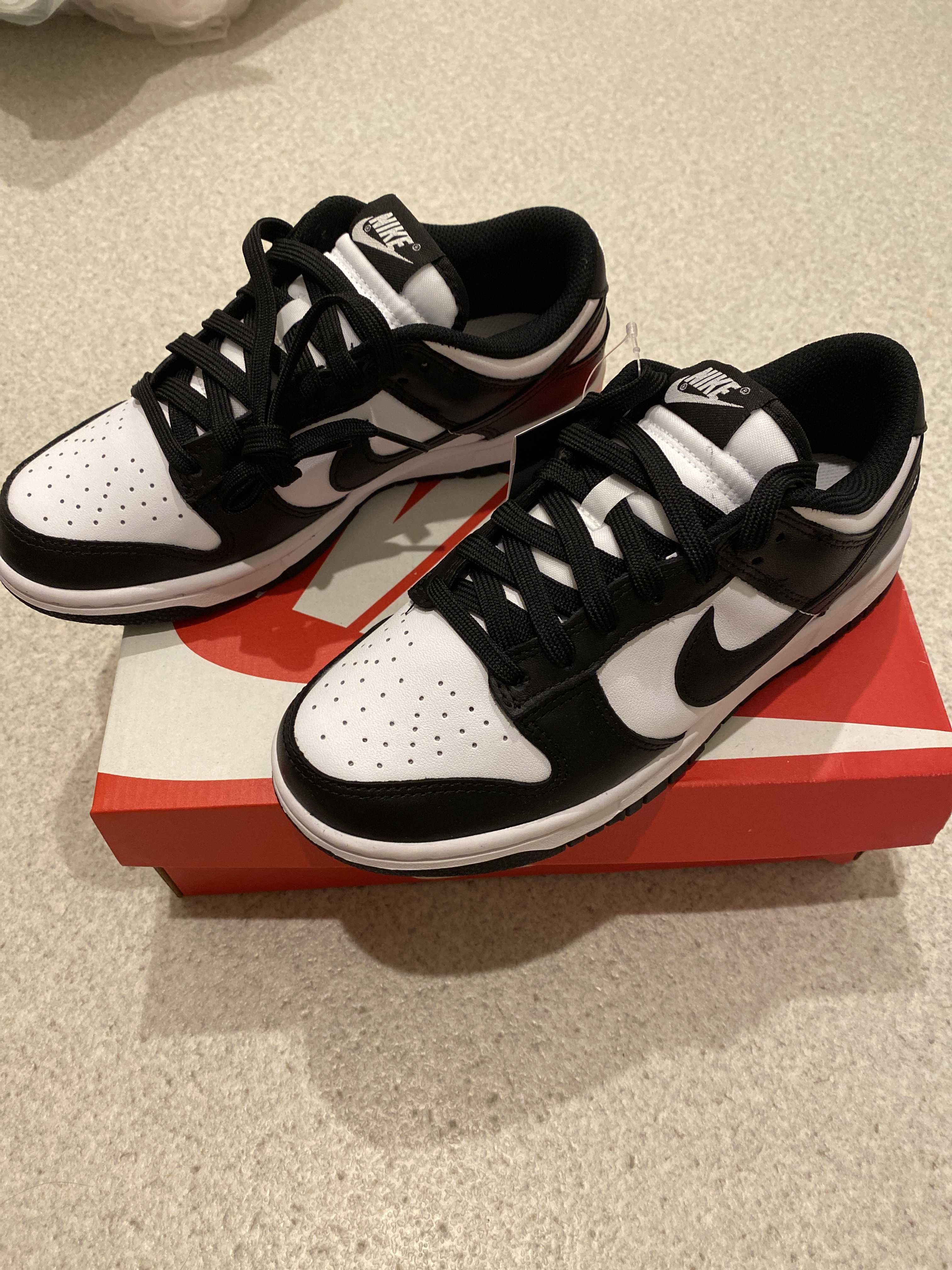 Nike Women's Dunk Low "White/Black"