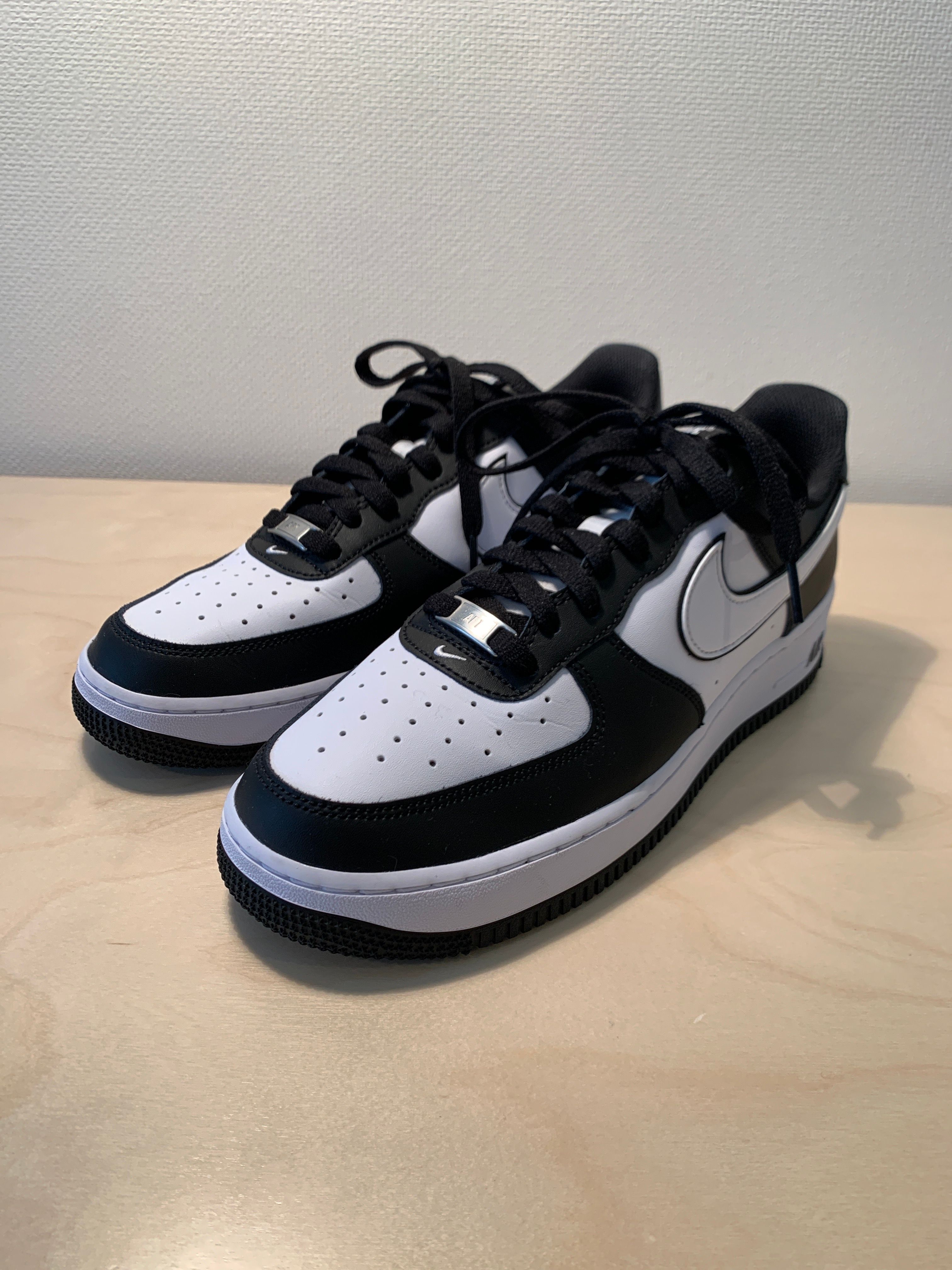 Nike Air Force 1 Low '07 "Black/Black/White"