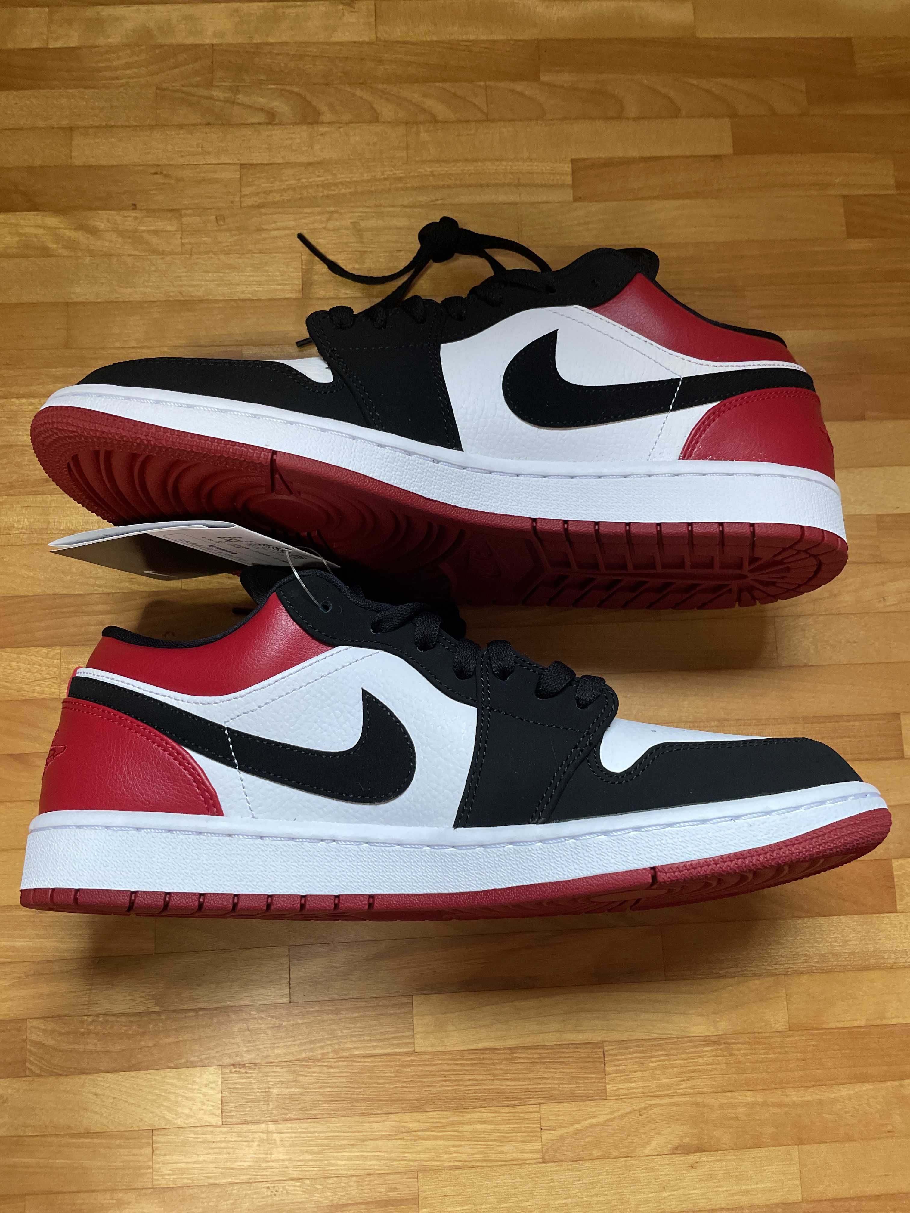 Nike Air Jordan 1 Low "Black Toe"