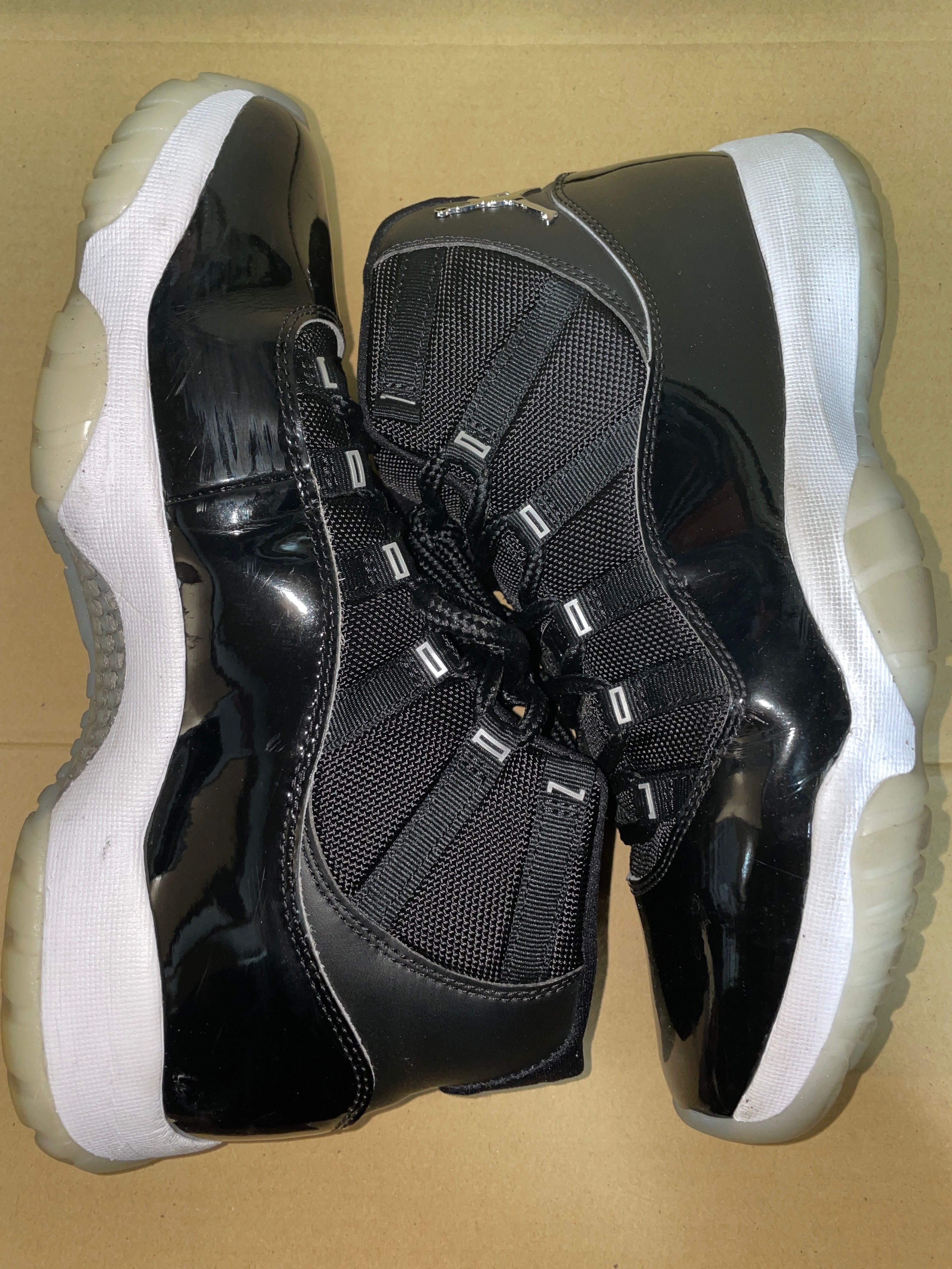 Nike Air Jordan 11 "Jubilee"