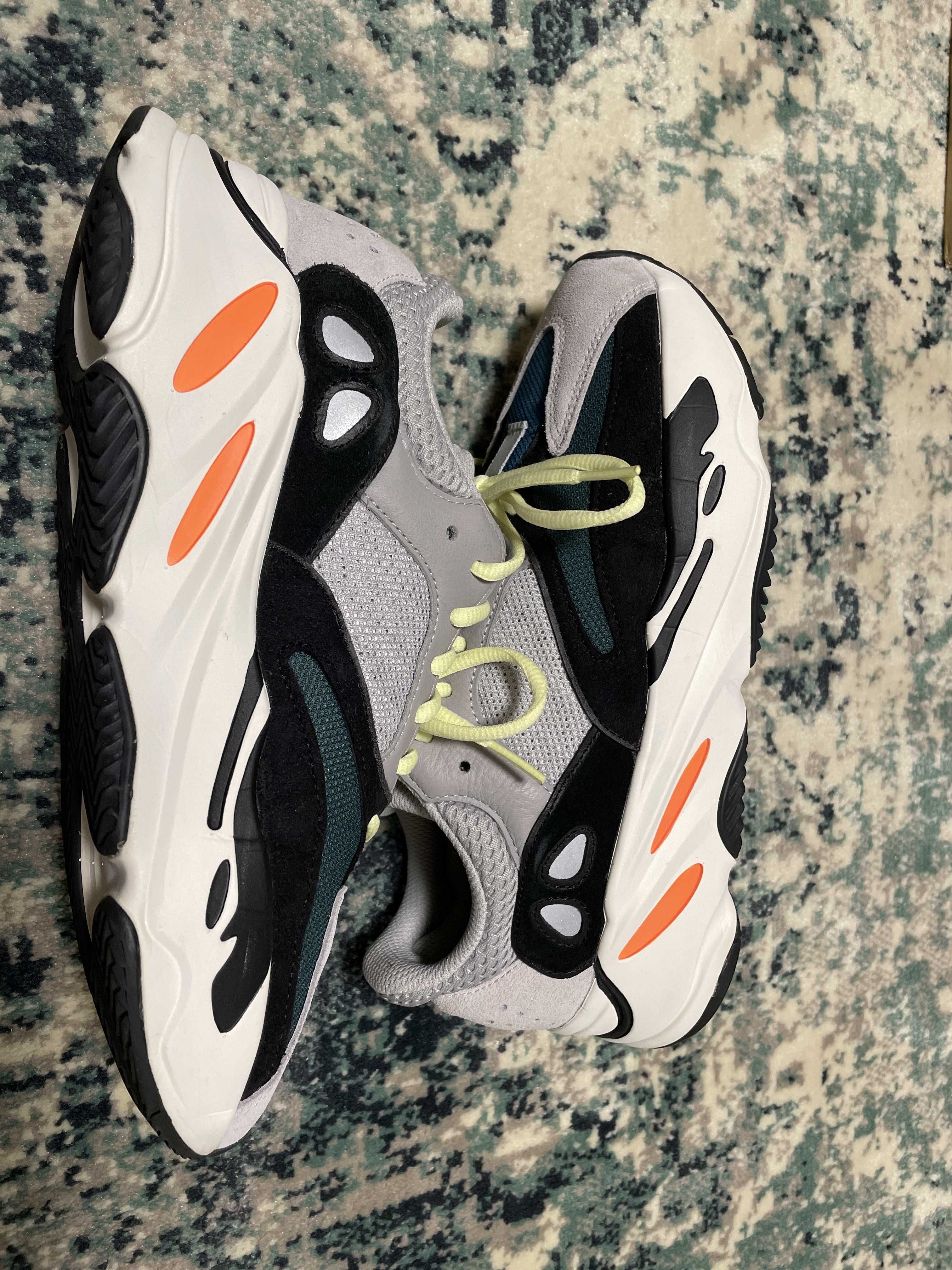 adidas YEEZY Boost 700 "Wave Runner"