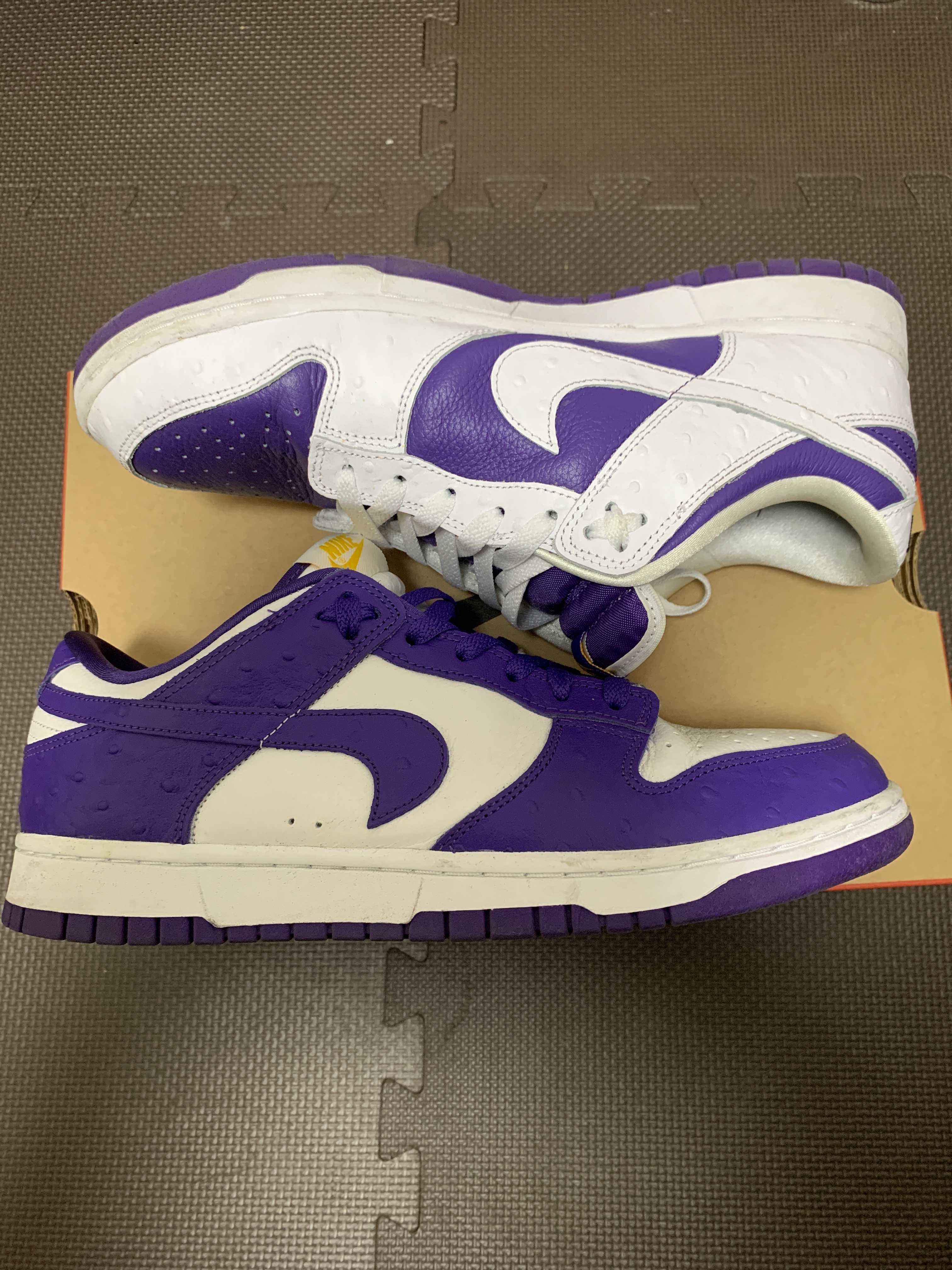 Nike Women's Dunk Low "Made You Look"