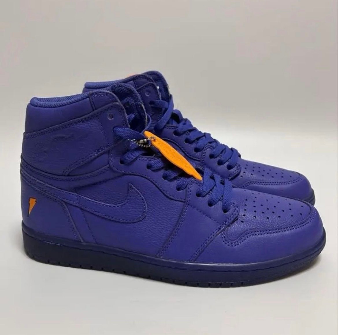 Nike Air Jordan 1 Retro High Gatorade "Rush Violet"