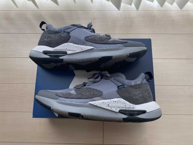 FRAGMENT × JORDAN AIR CADENCE PARTICLE GREY