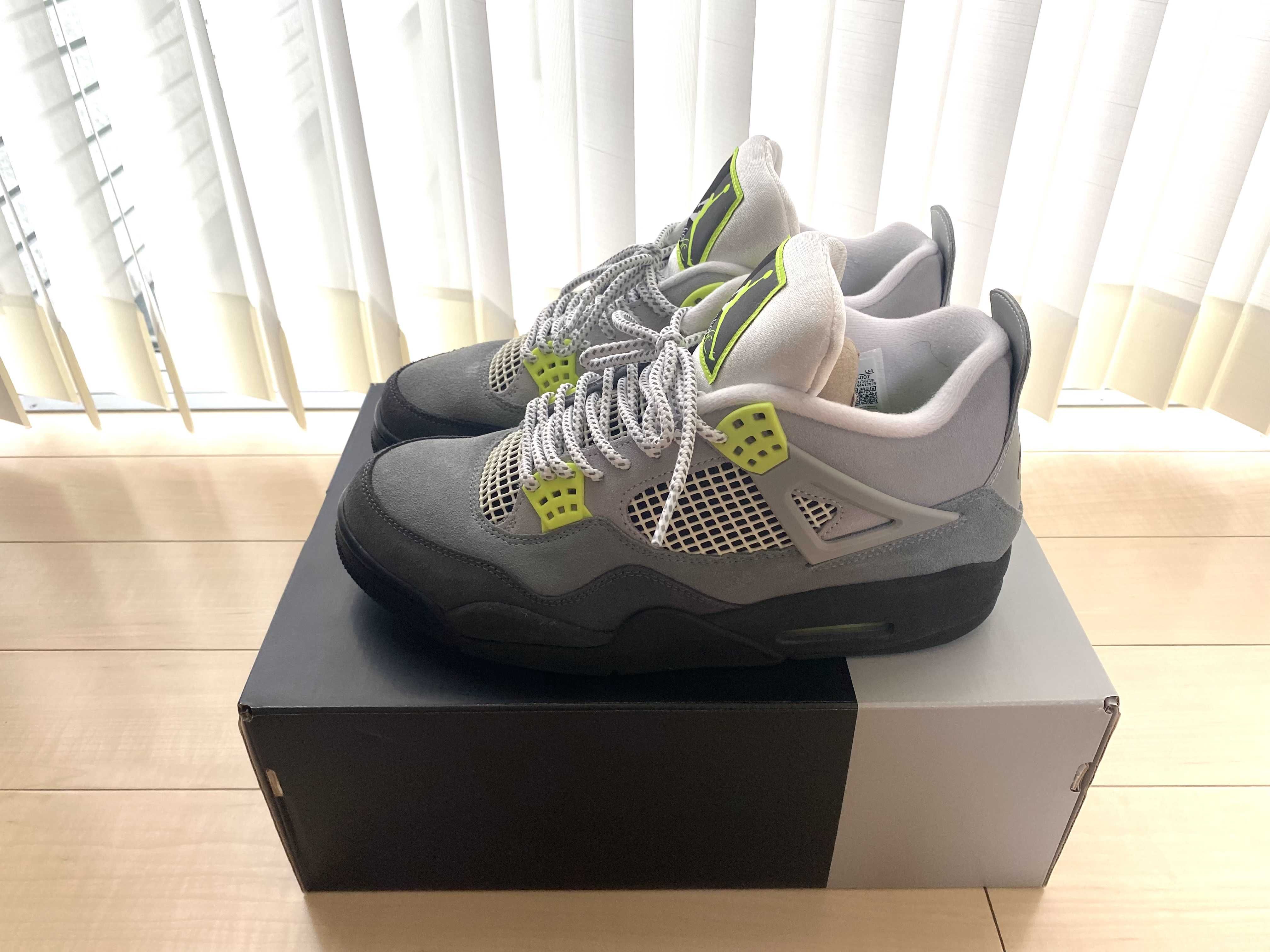 NIKE AIR JORDAN 4 RETRO LE "NEON"