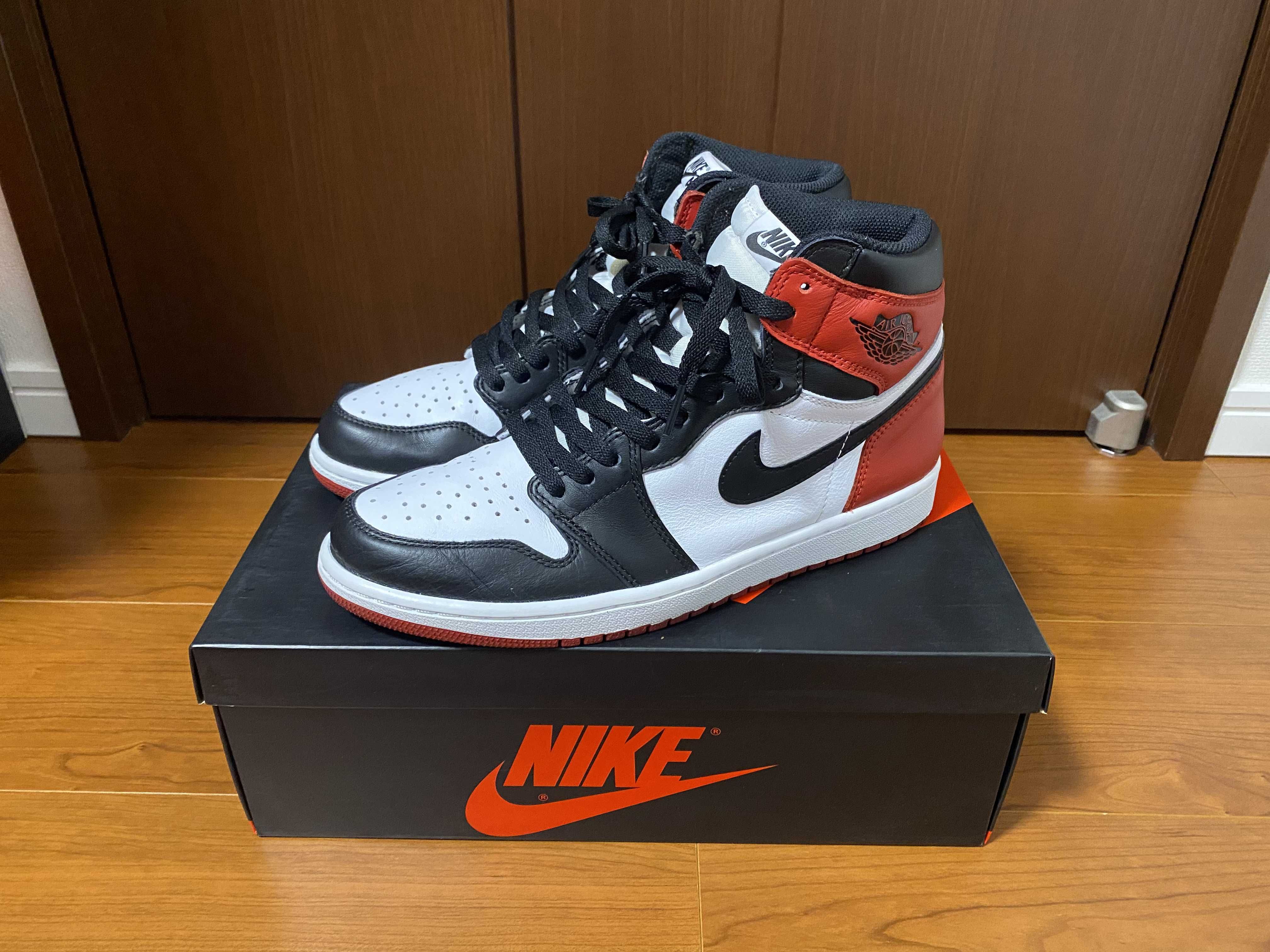 Nike Air Jordan 1 Retro High OG "Black Toe"(2016)