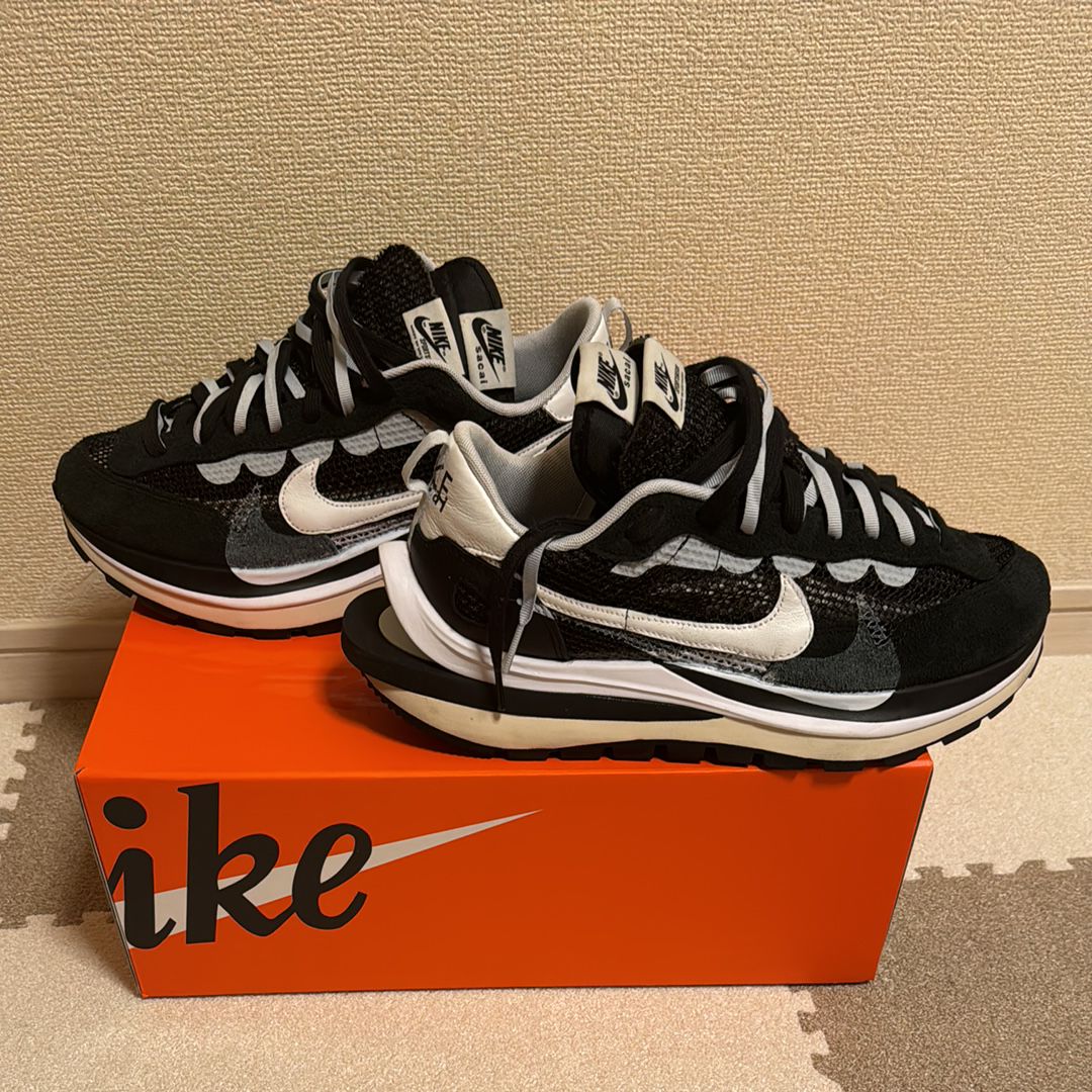 sacai × Nike Vapor Waffle "Black and White"