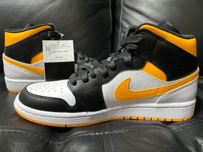 Nike Women's Air Jordan 1 Mid SE "Laser Orange Black"