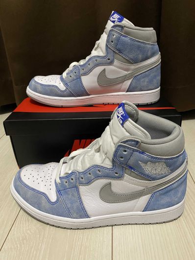 Nike Air Jordan 1 High OG "Hyper Royal"