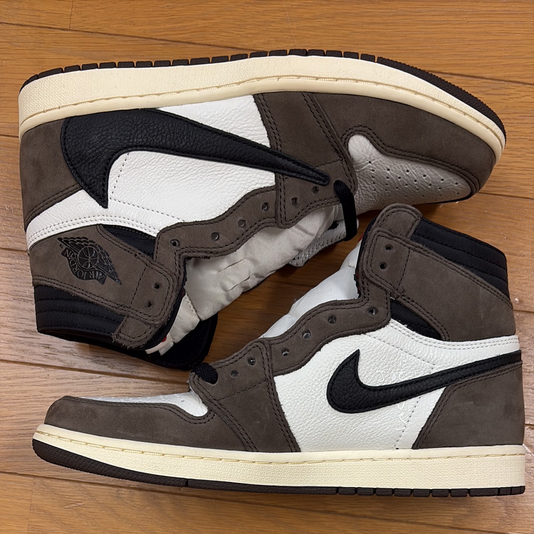 Travis Scott × Nike Air Jordan 1 Retro High OG TS SP "Sail/Dark Mocha"
