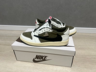 Travis Scott × Nike Air Jordan 1 Low OG SP "Reverse Olive"