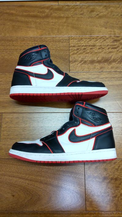 Nike Air Jordan 1 Retro High OG "Blood Line"