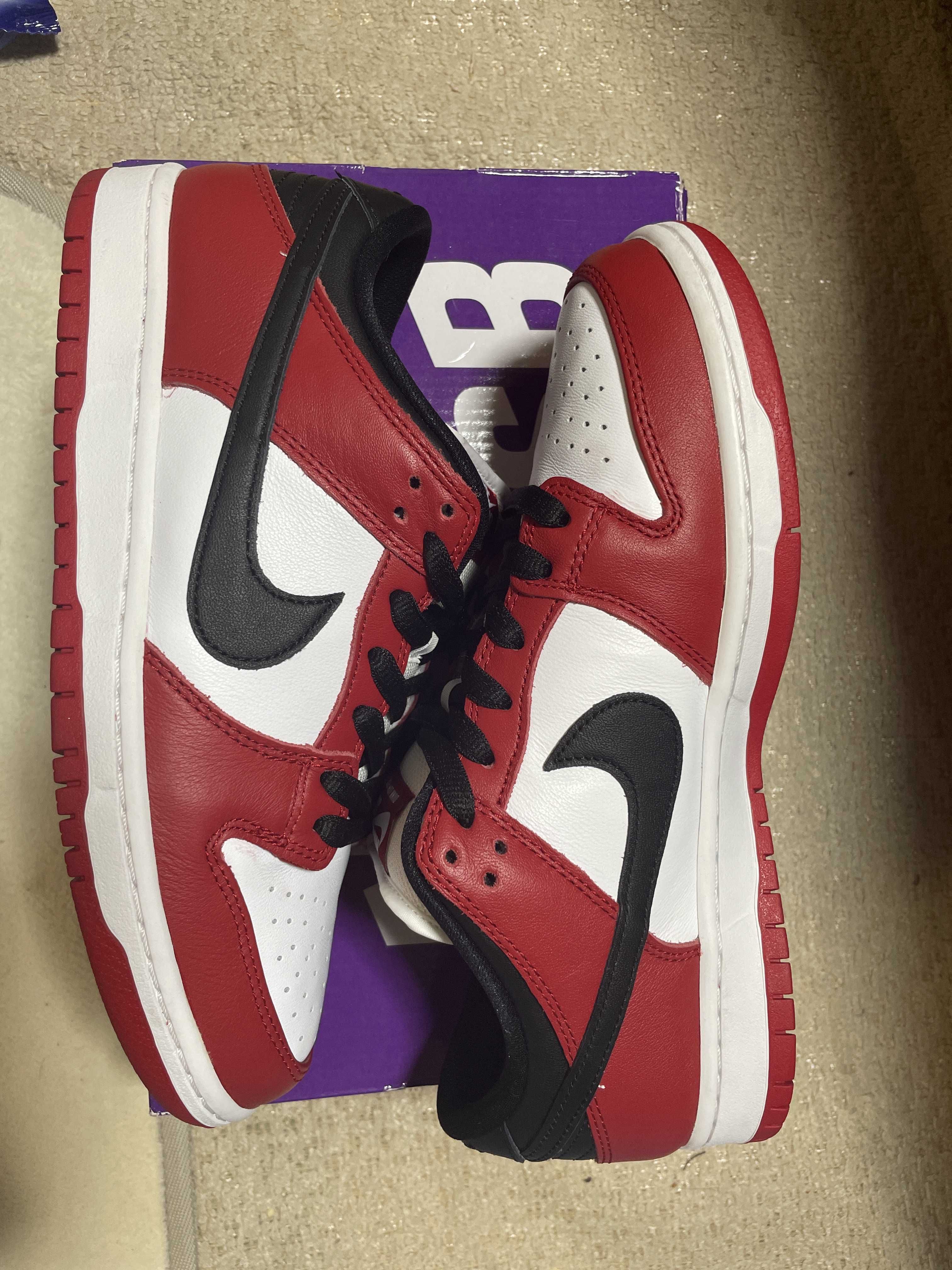 Nike SB Dunk Low Pro "J-Pack Chicago/Varsity Red and White"