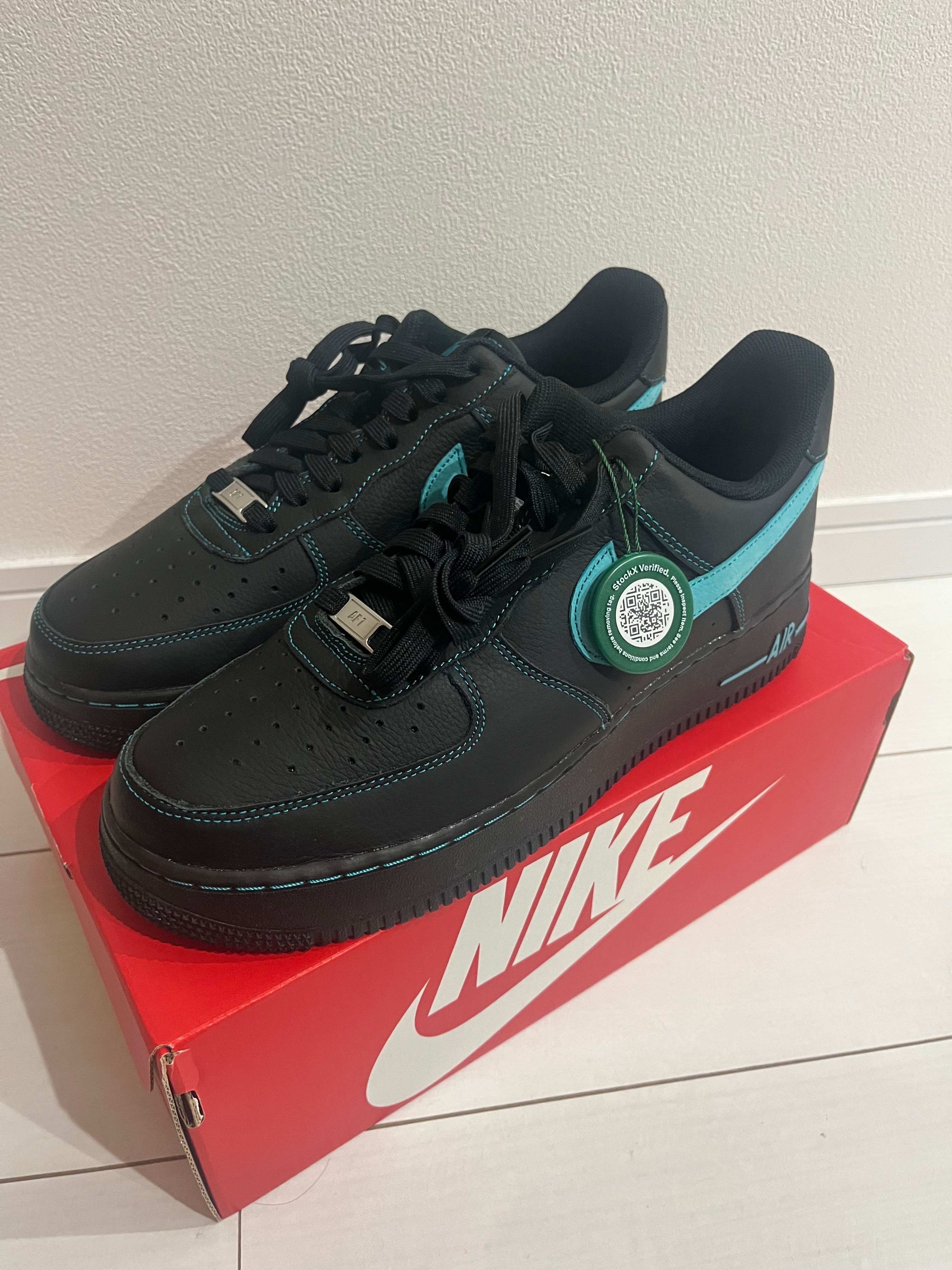 Nike Air Force 1 Low "Black Tiffany"