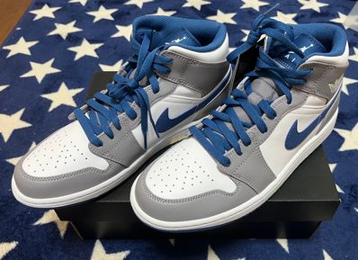 Nike Air Jordan 1 Mid "True Blue"