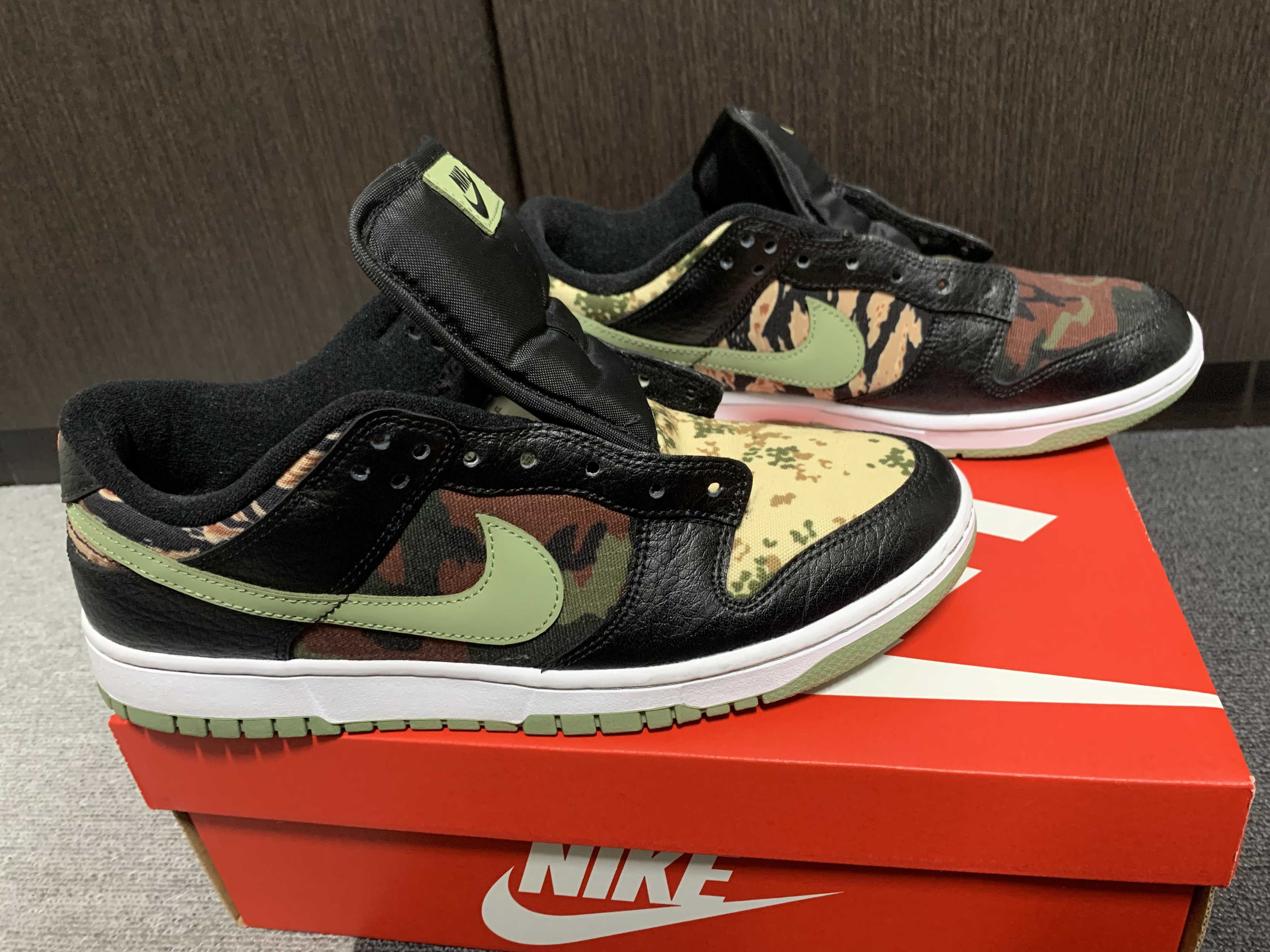 NIKE DUNK LOW SE "BLACK MULTI CAMO"