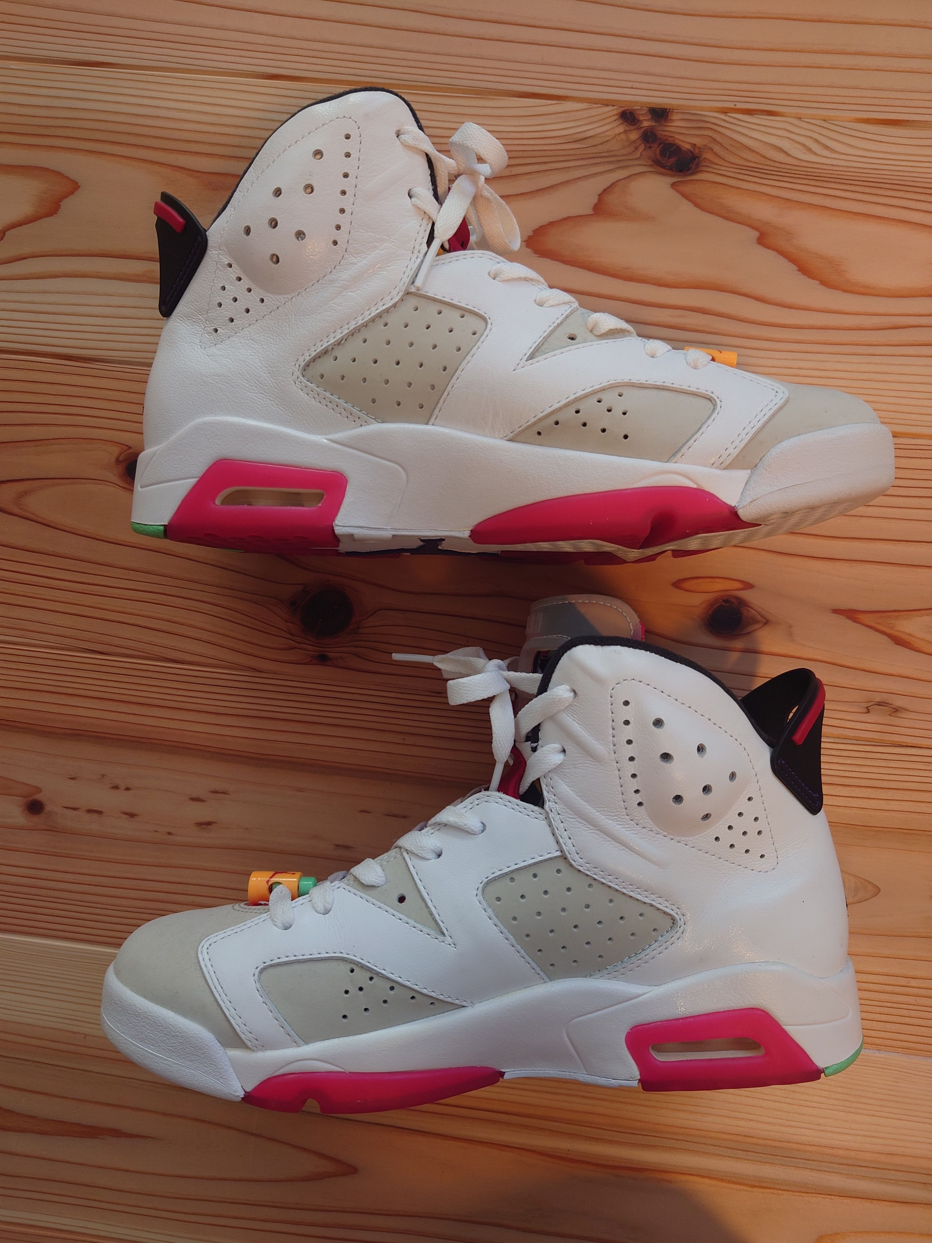Nike Air Jordan 6 "Neutral Grey/Hare"