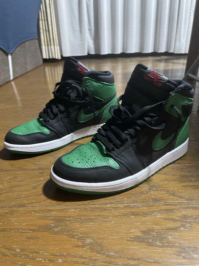 Nike Air Jordan 1 Retro High OG "Black/Pine Green" (2020)