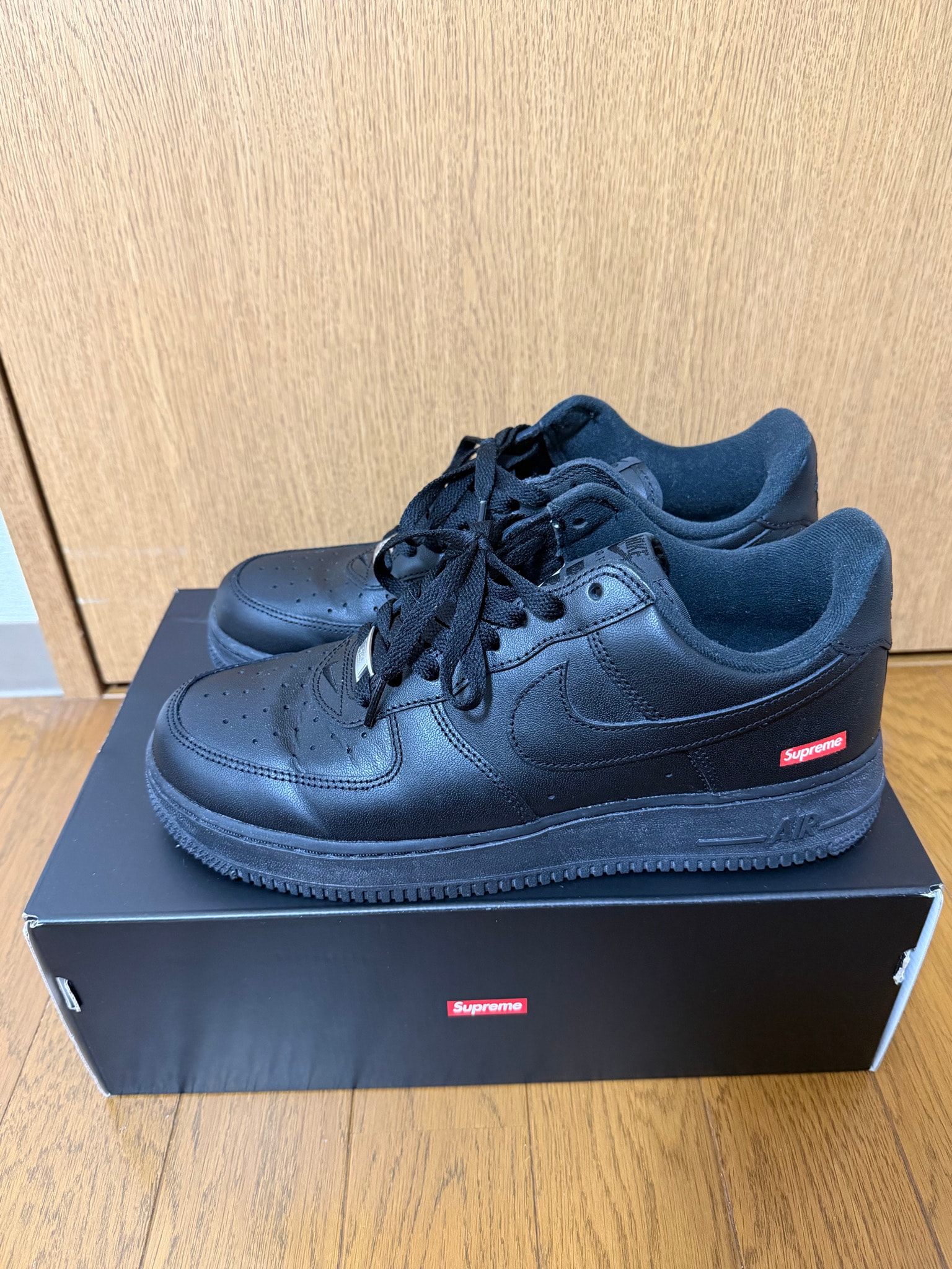 Supreme × Nike Air Force 1 Low "Black"