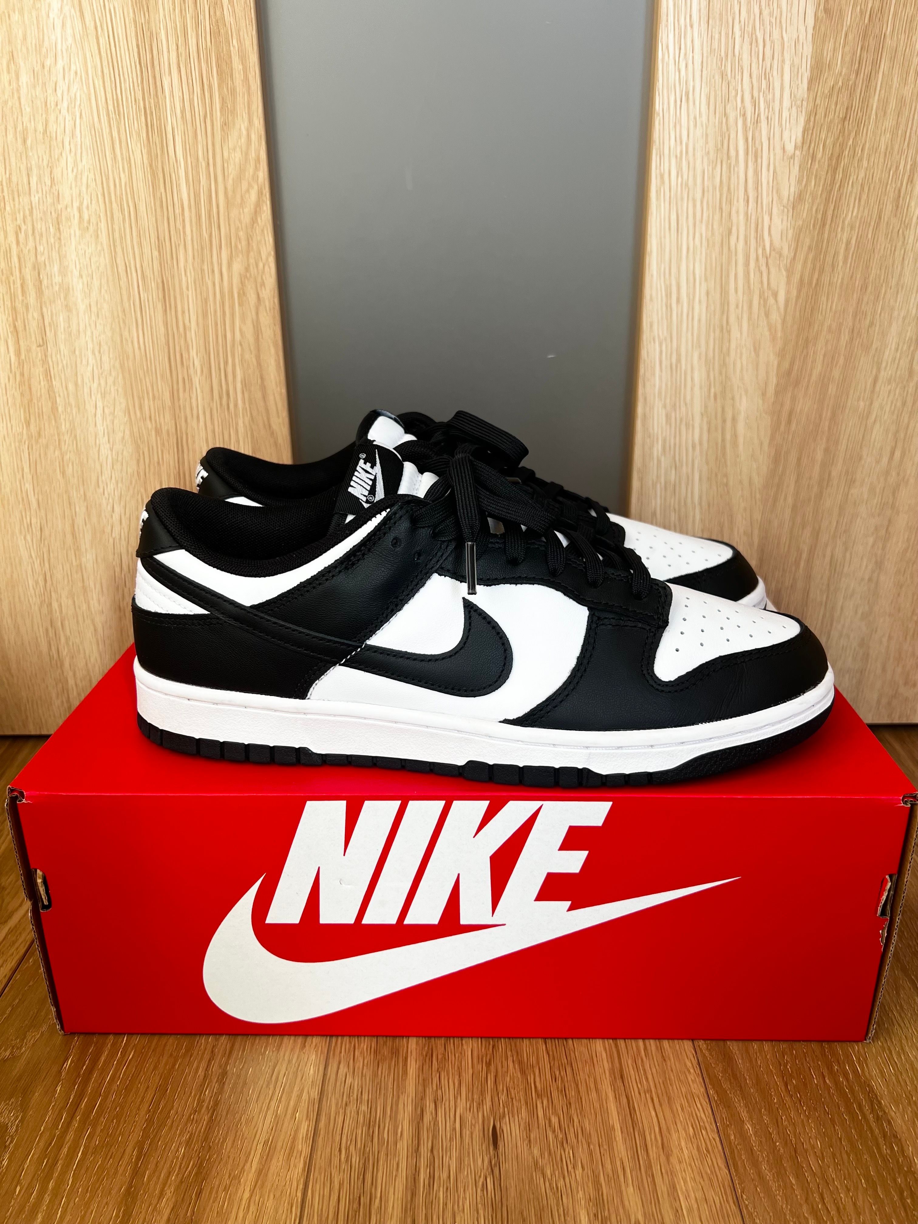 Nike Dunk Low Retro "Panda/White/Black"