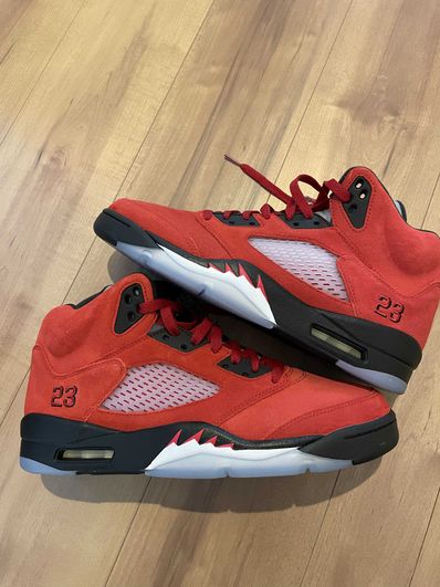 Nike Air Jordan 5 "Toro Bravo"