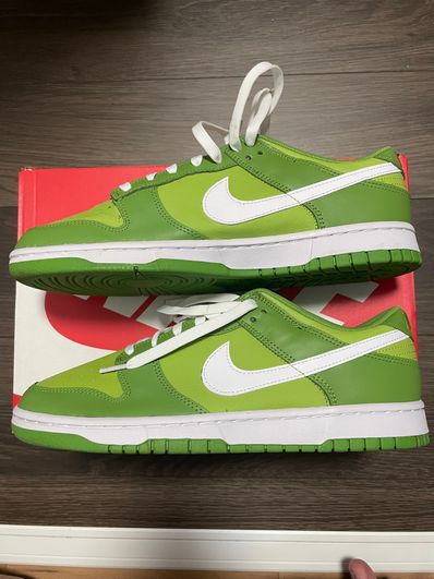 Nike Dunk Low "Chlorophyll/White/Vivid Green"