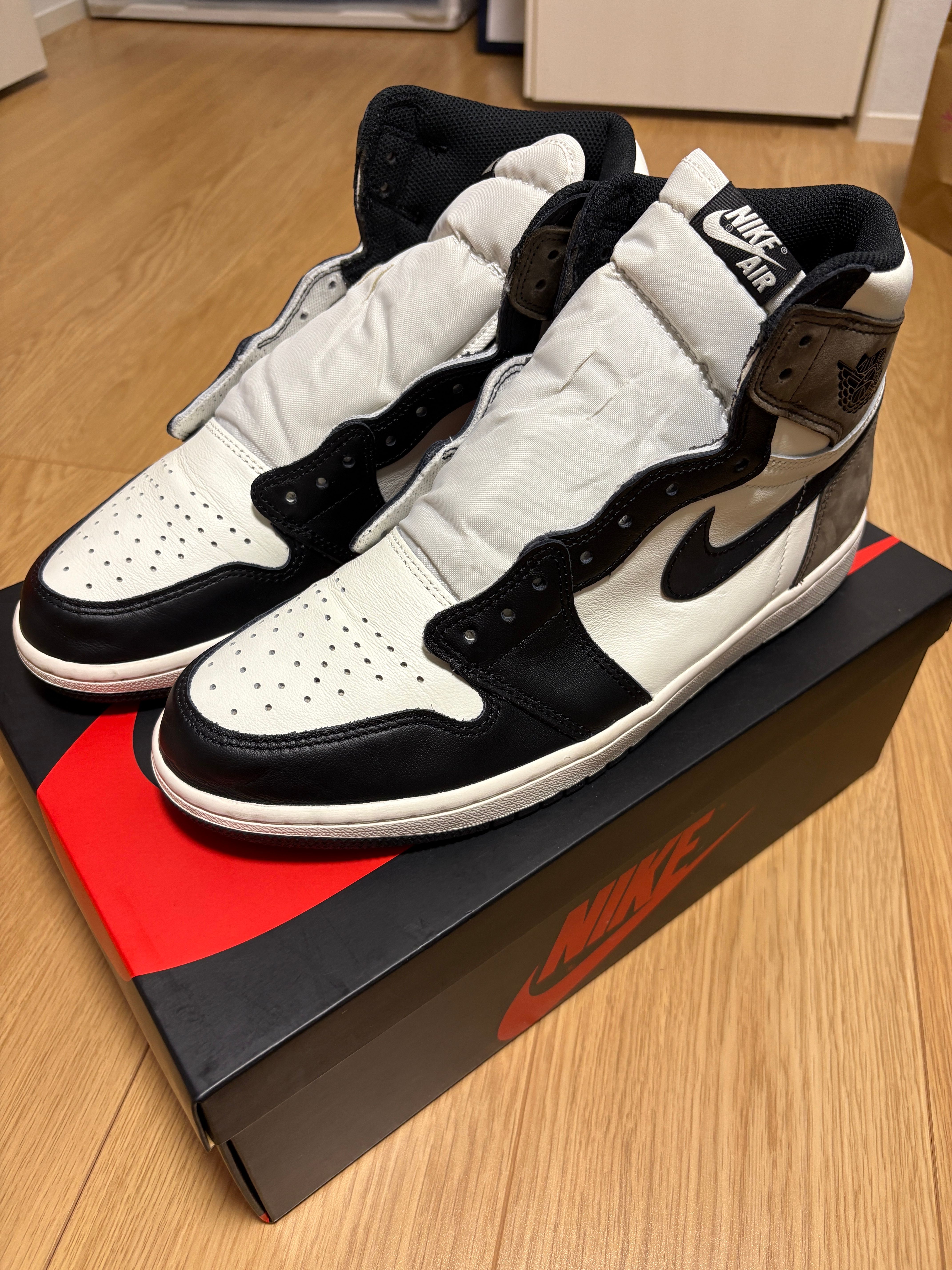 Nike Air Jordan 1 High OG "Sail/Dark Mocha/Black"
