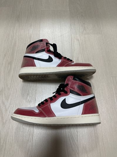 Trophy Room × Nike Air Jordan 1 High OG "Chicago"