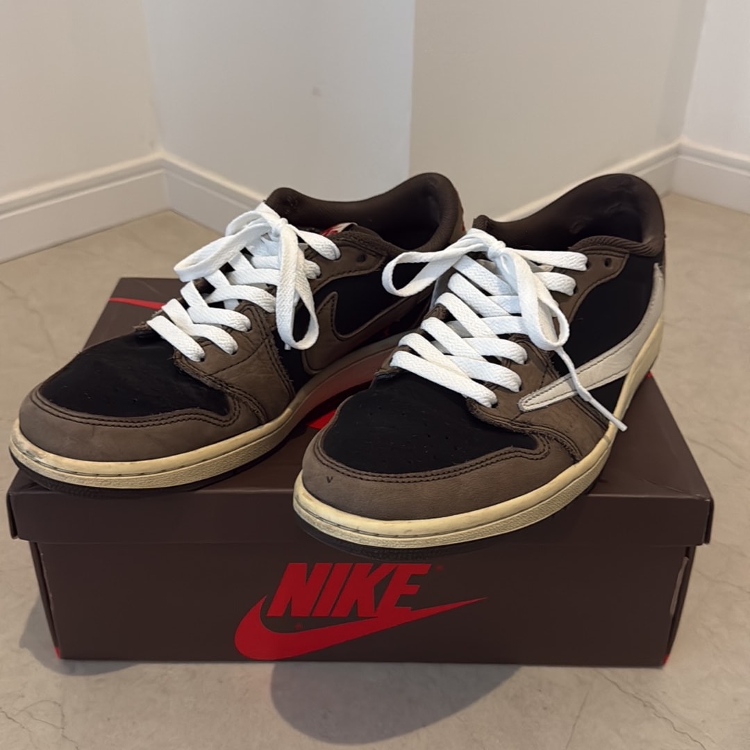 Travis Scott × Nike Air Jordan 1 Low OG SP-T  "Black/Dark Mocha"