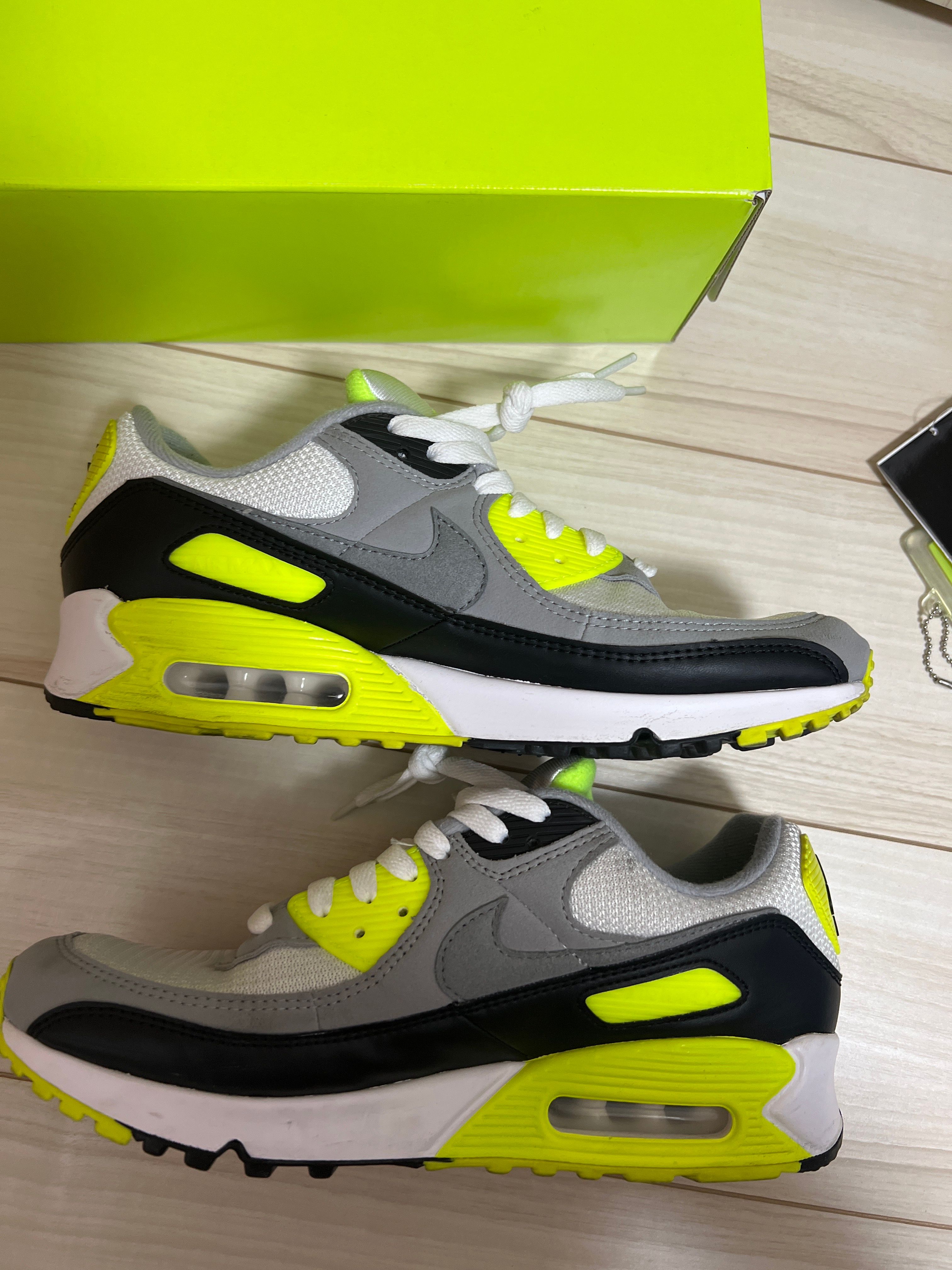 NIKE AIR MAX 90 "VOLT/PARTICLE GREY"