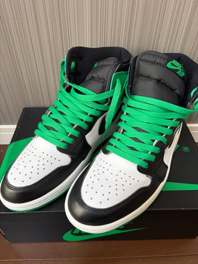Nike Air Jordan 1 Retro High OG "Celtics/Black and Lucky Green" (2023)
