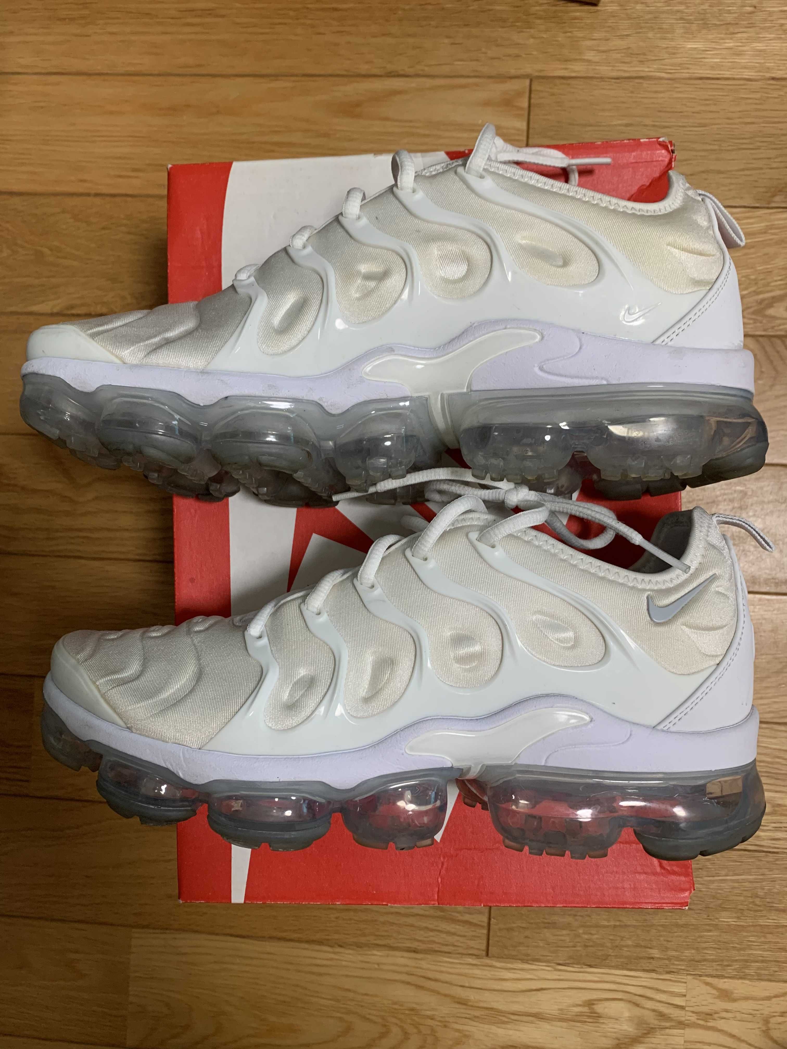 Nike Air Vapormax Plus "White/Pure Platinum"