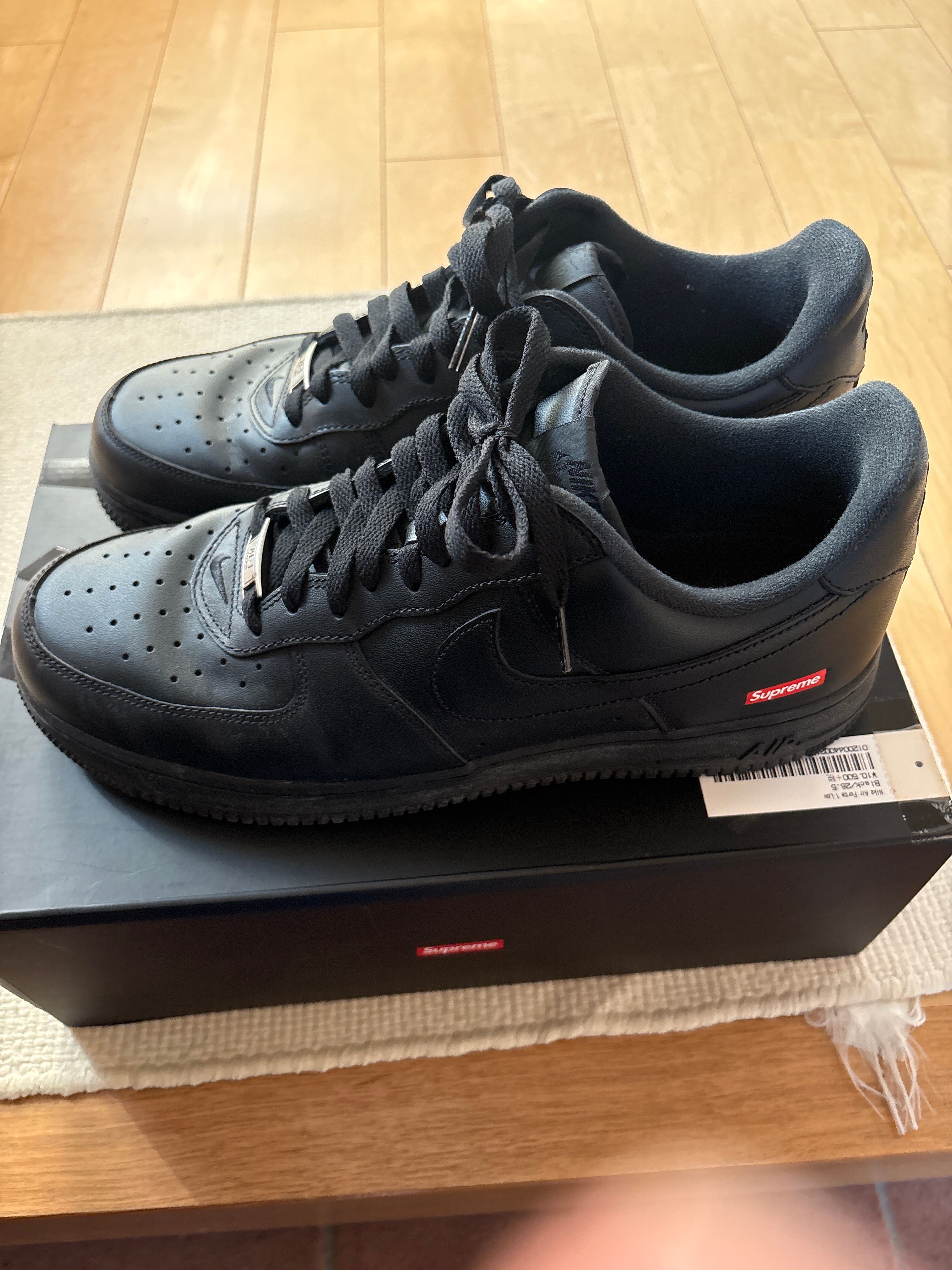 Supreme × Nike Air Force 1 Low "Black"