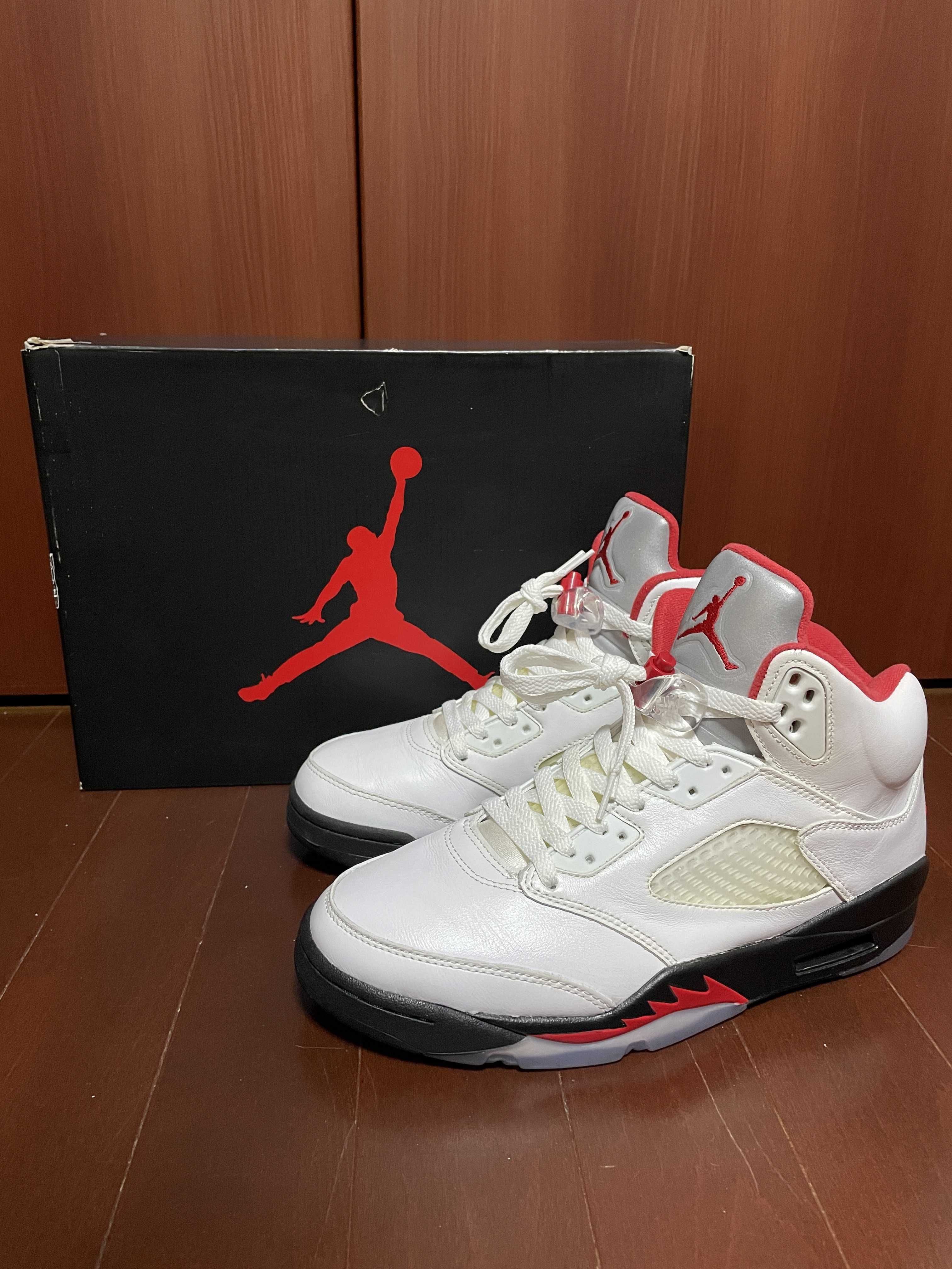 Nike Air Jordan 5 Retro "Fire Red" (2020)